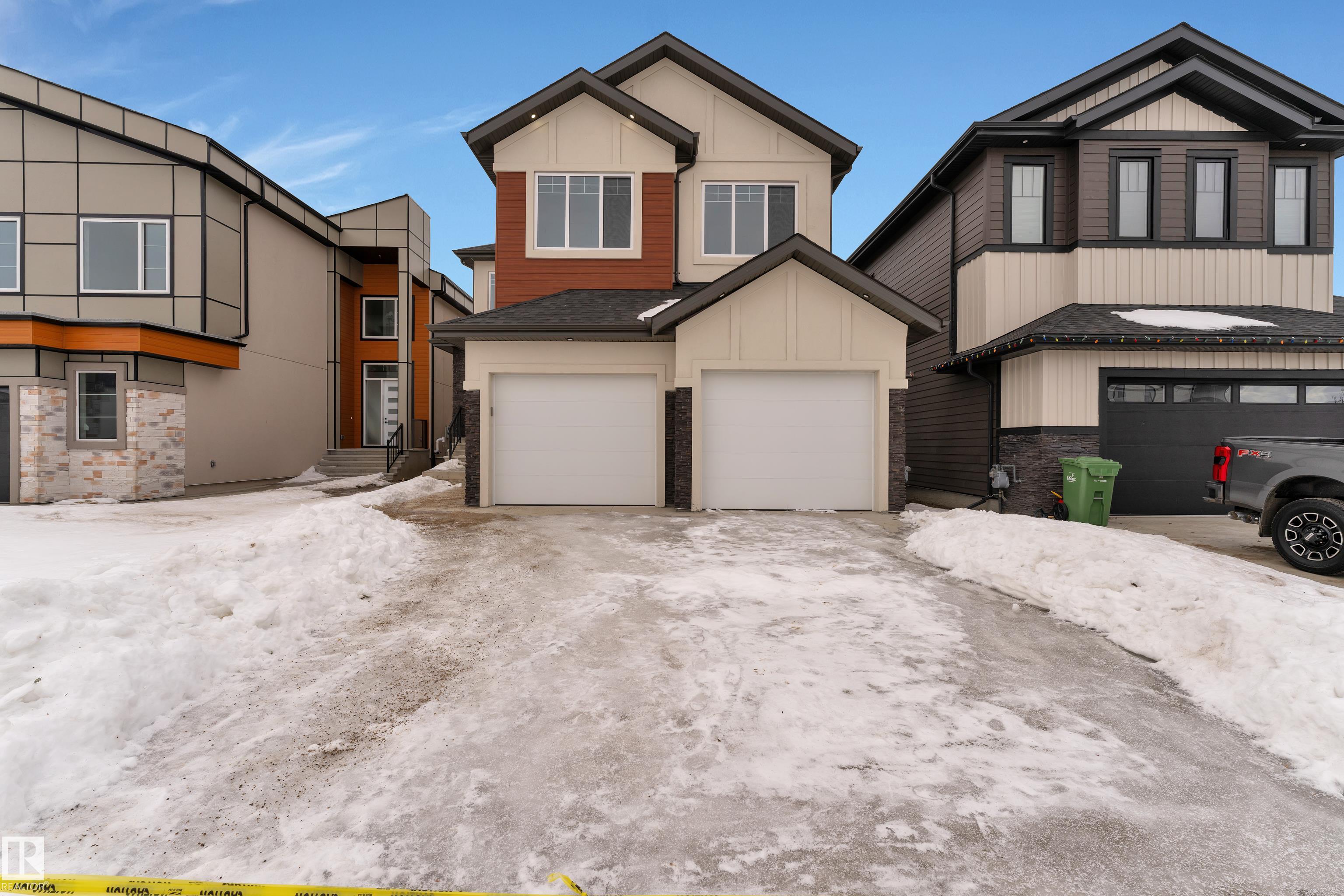 144 EDGEWATER Circle, E4470721, Alberta,