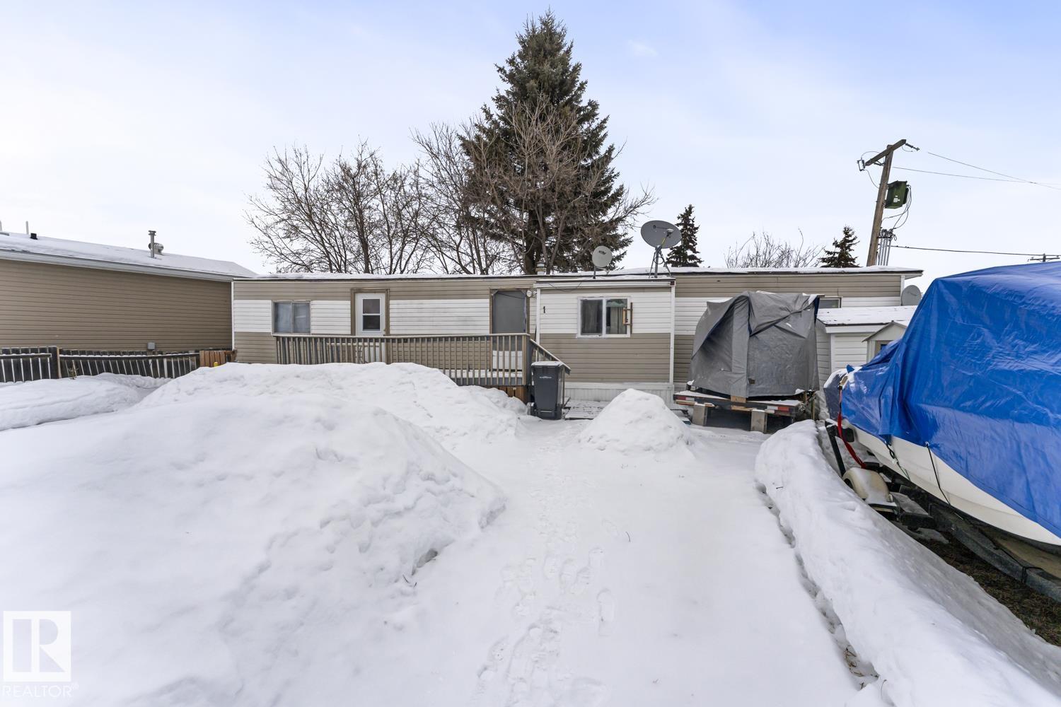 #1 5612 53 Avenue, E4470737, Alberta,