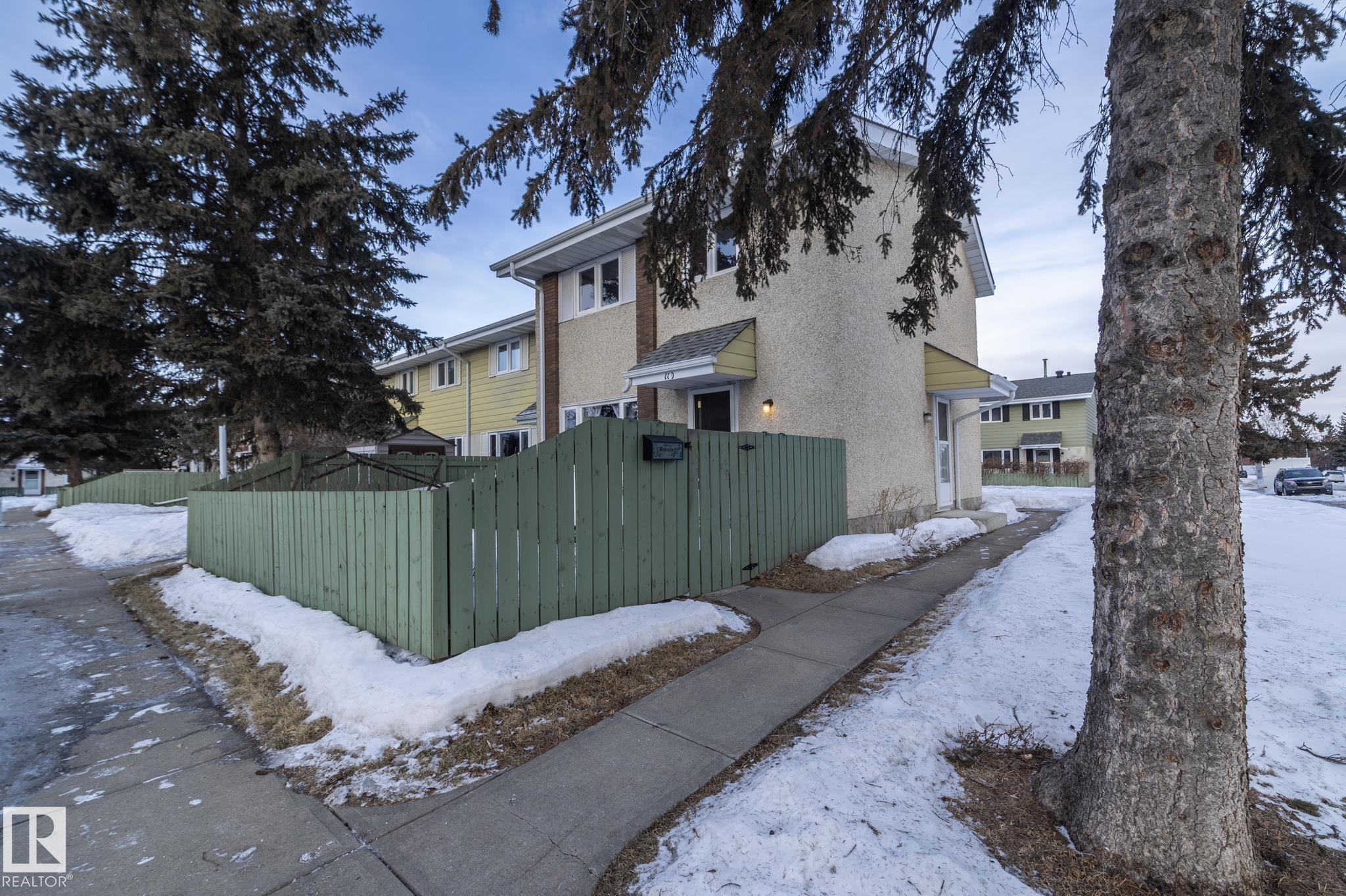 Fourth View of 11D CALLINGWOOD Court, Callingwood North, Edmonton, Alberta, T5T 0H5