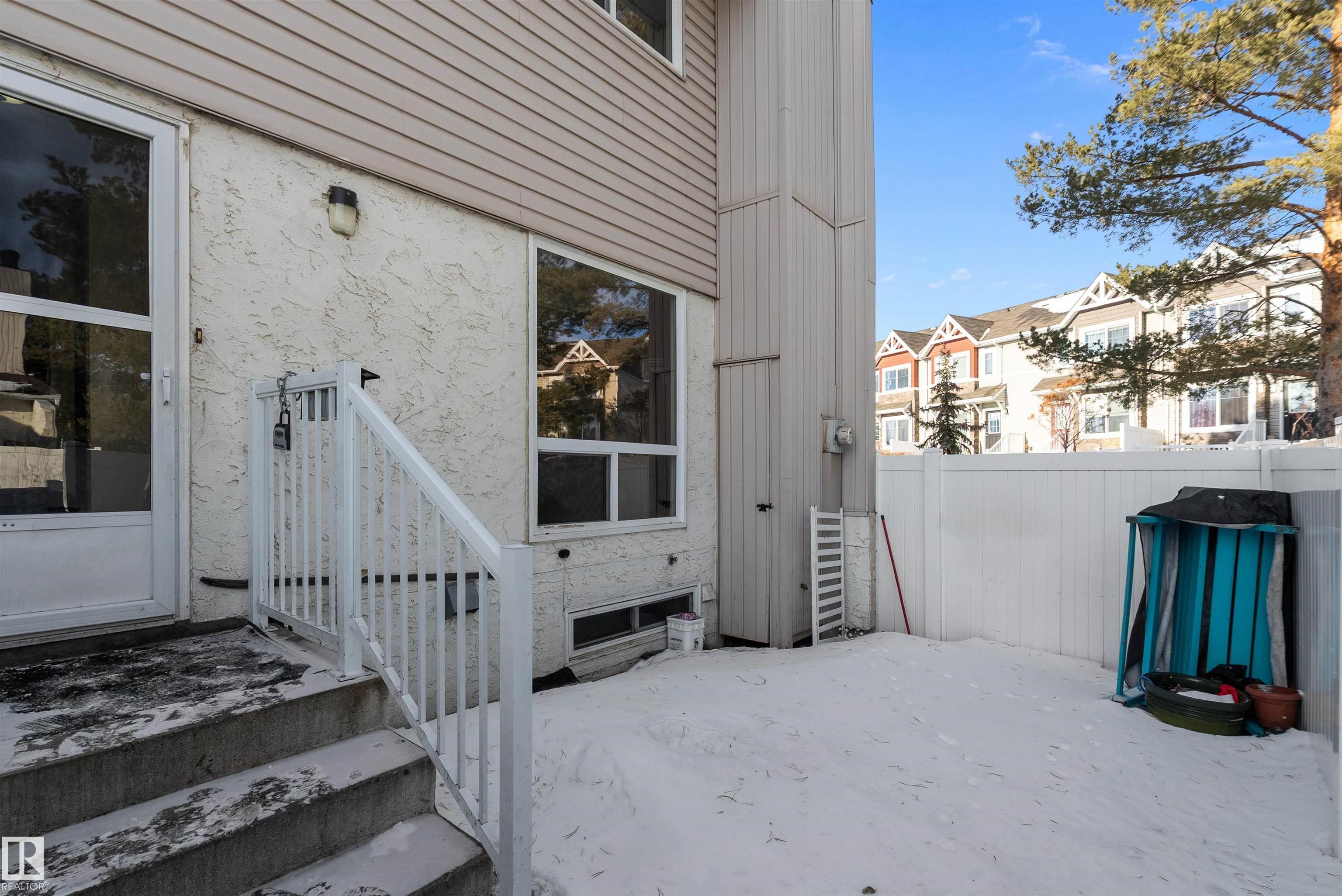 Second View of 14583 121 Street, Caernarvon, Edmonton, Alberta, T5X 2S2