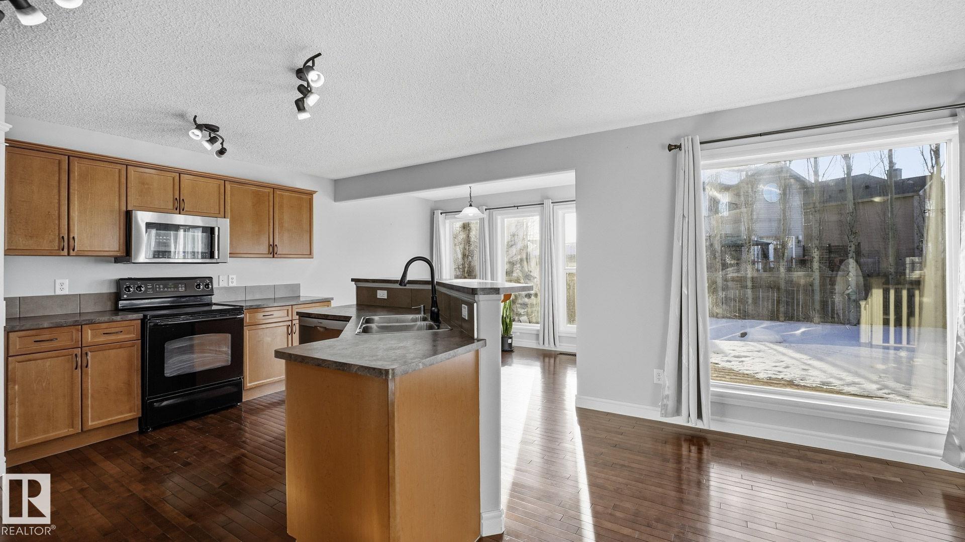 Fifth View of 9 HICKORY Trail, Heatherglen, Spruce Grove, Alberta, T7X 0A6