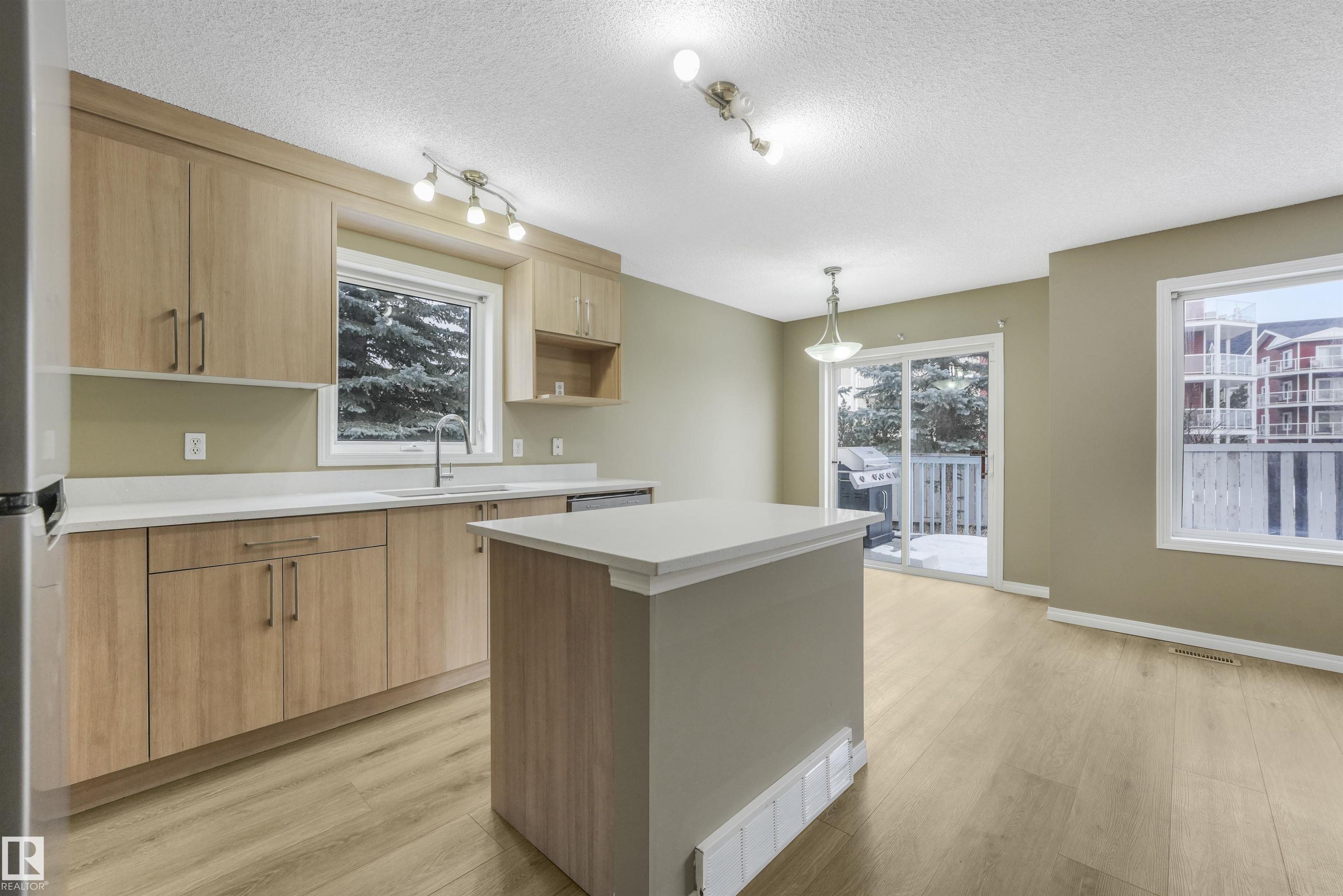 33 4020 21 Street, E4471088, Alberta,