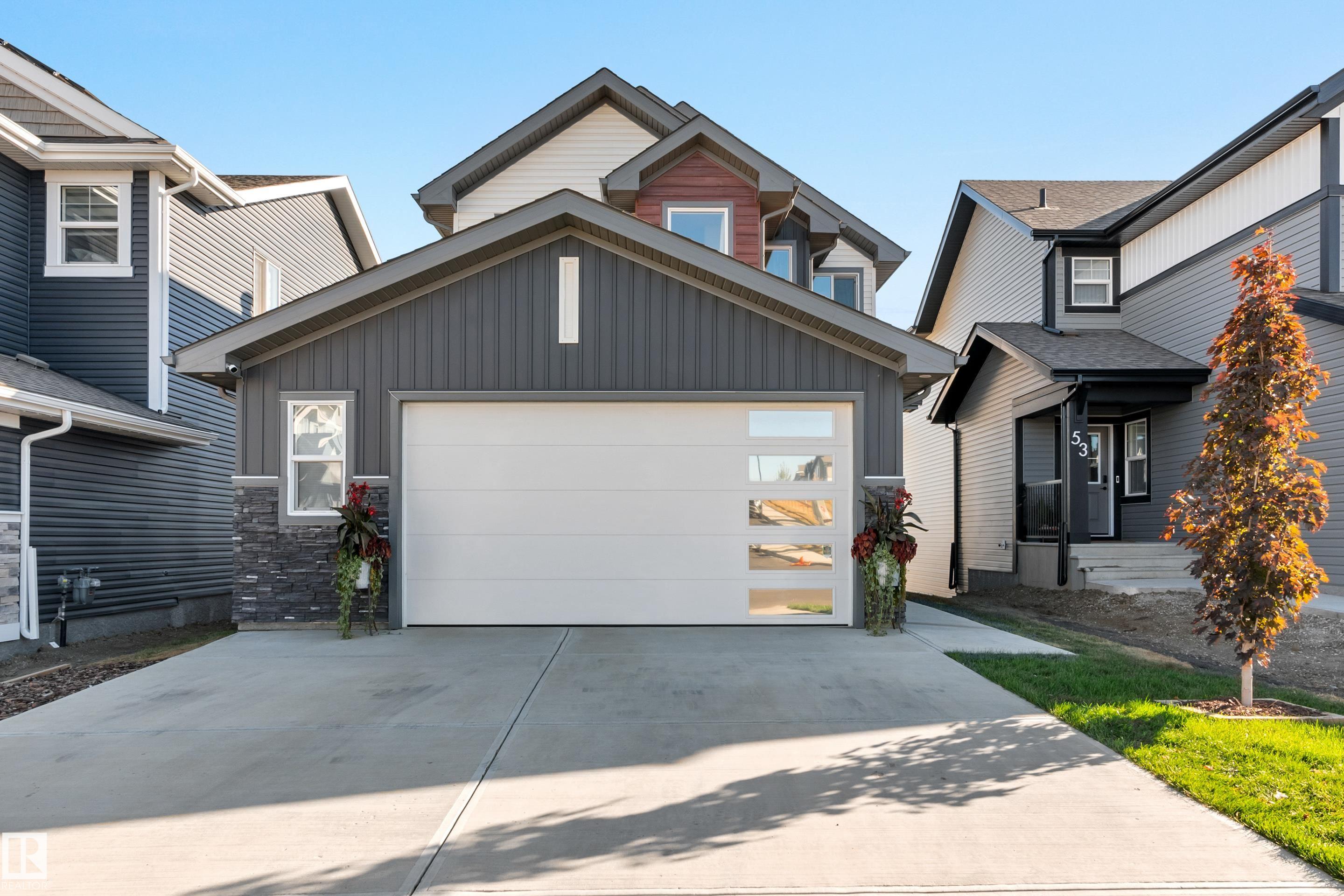 57 SAVOY Crescent, E4471103, Alberta,