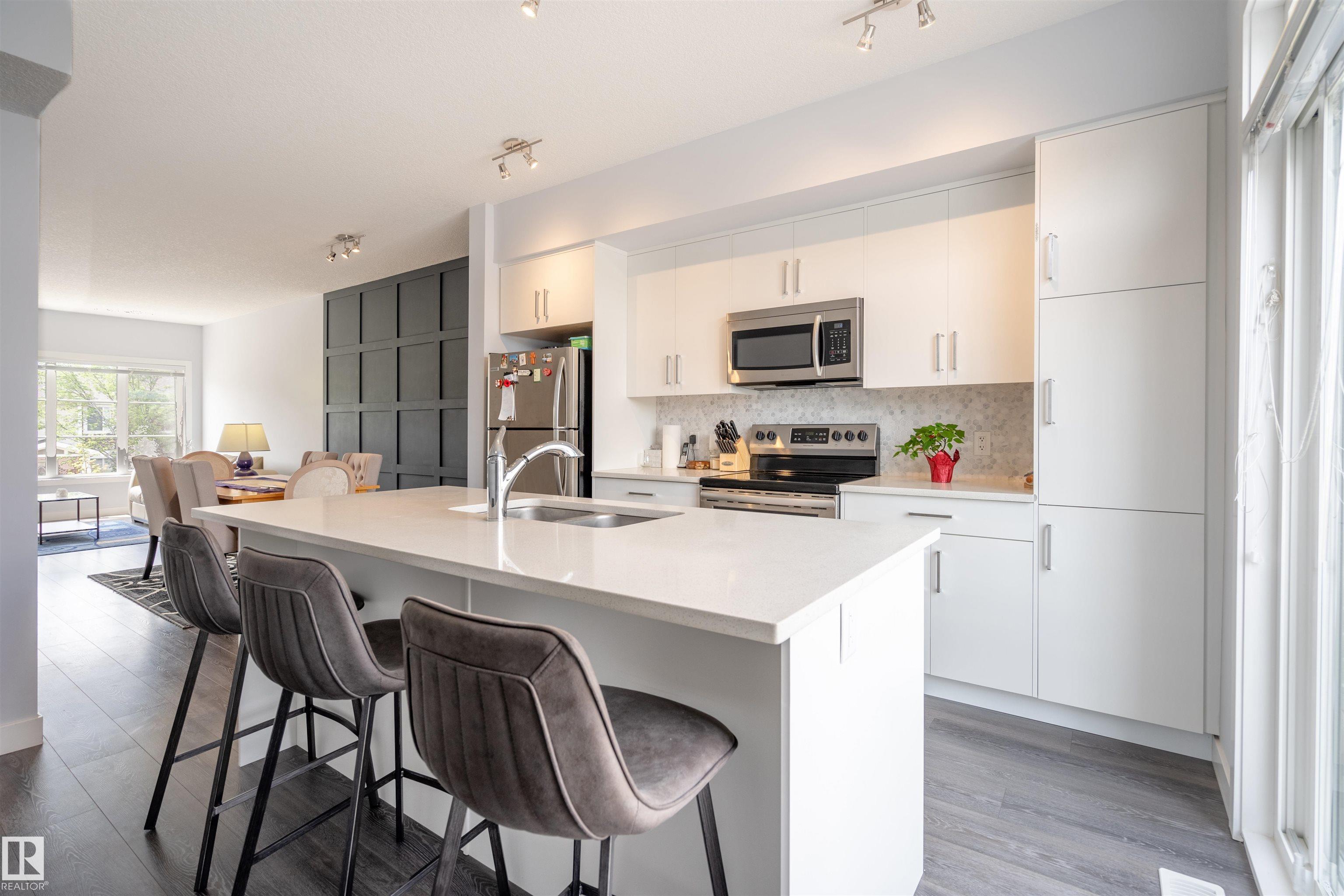 1085 GAULT Boulevard, E4471184, Alberta,