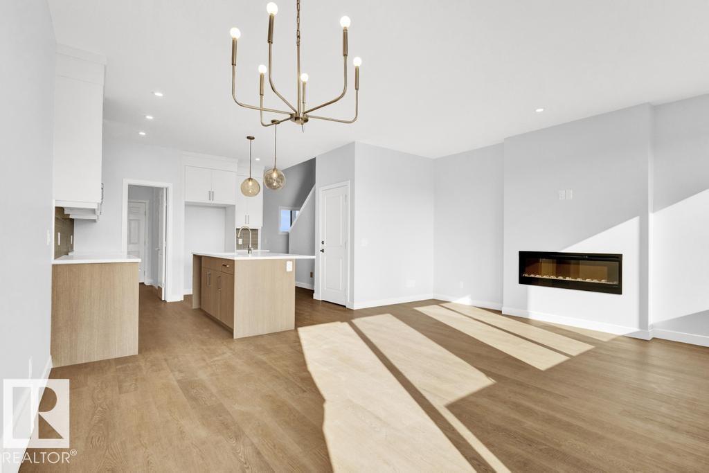 Third View of 3745 ERLANGER Drive, Edgemont (Edmonton), Edmonton, Alberta, T6M 1R9