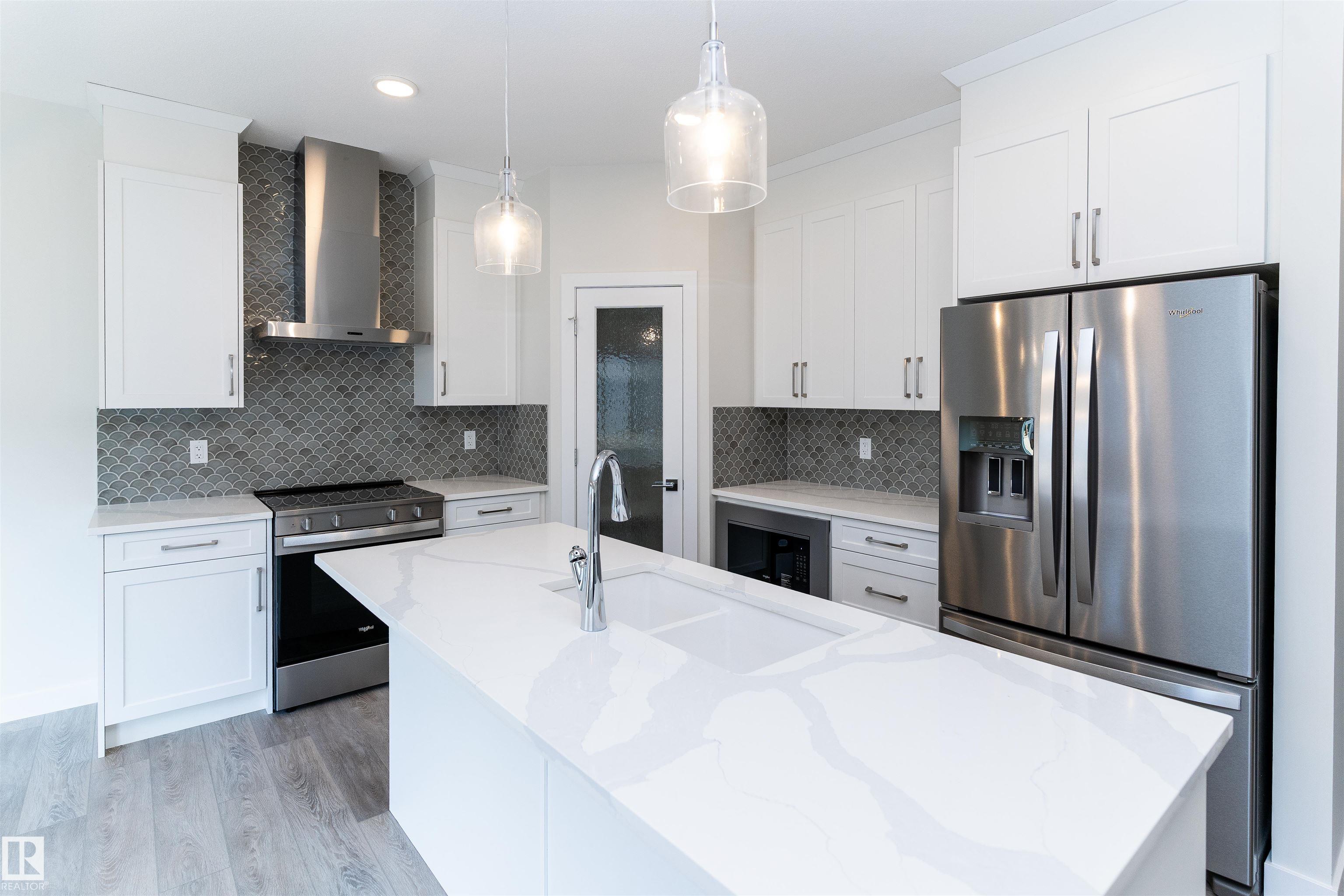 3216 DIXON Way, E4471267, Alberta,