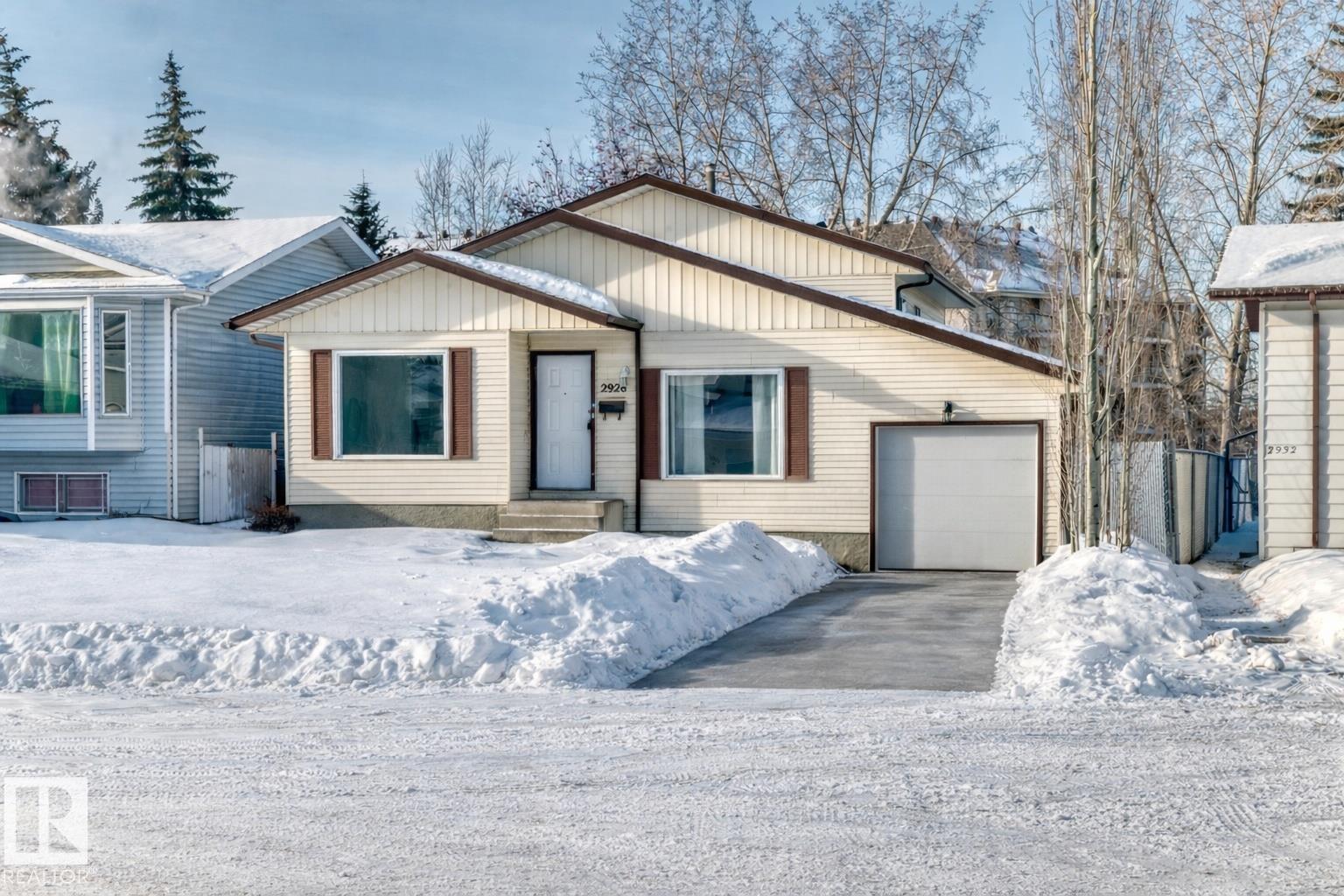2928 49A Street, E4471285, Alberta,