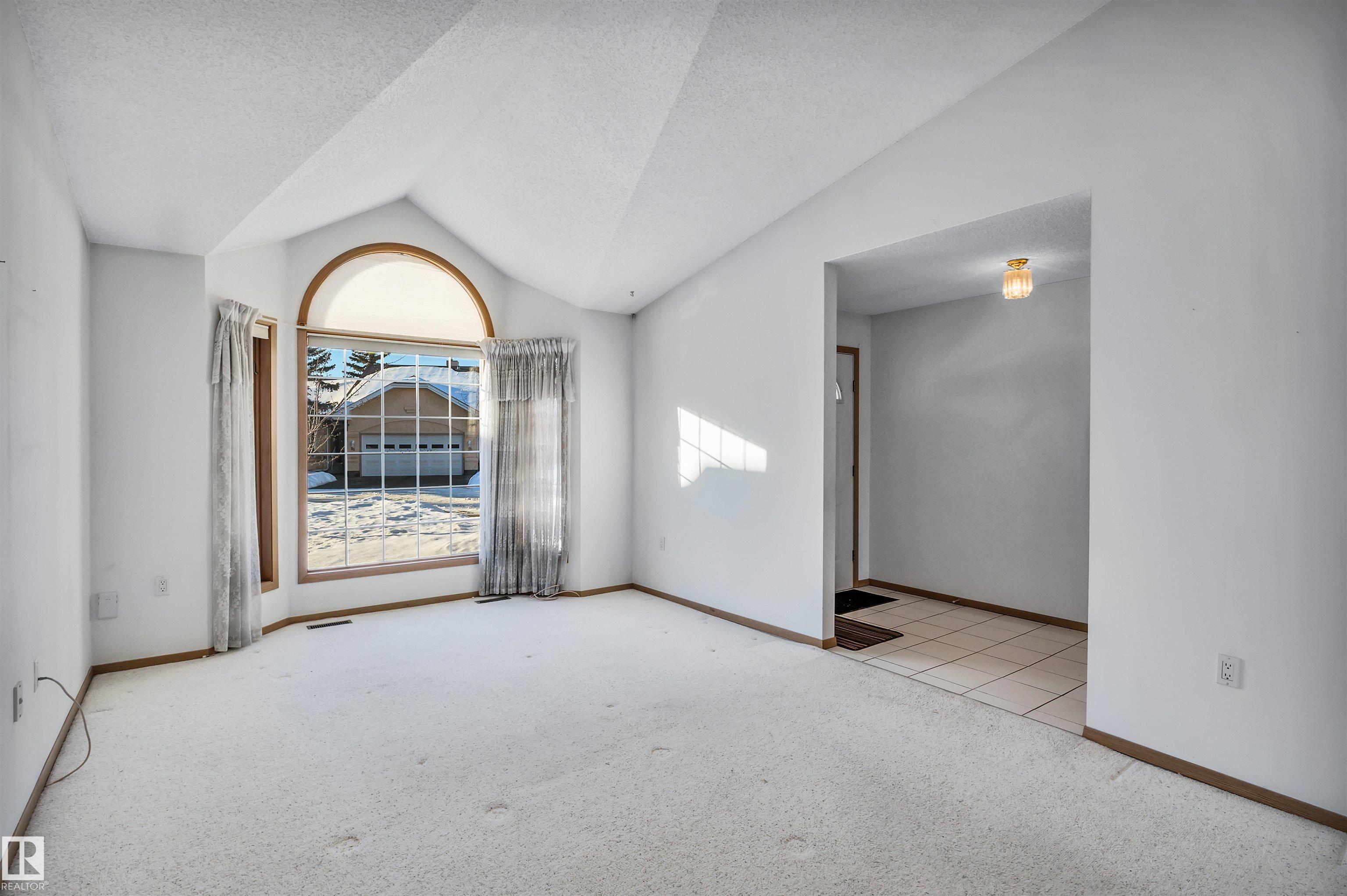 Fifth View of 36 303 TWIN BROOKS Drive, Twin Brooks, Edmonton, Alberta, T6J 6V3