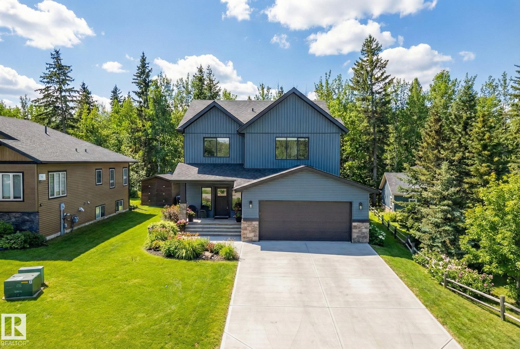 132 HERON POINT Close, E4471296, Alberta,