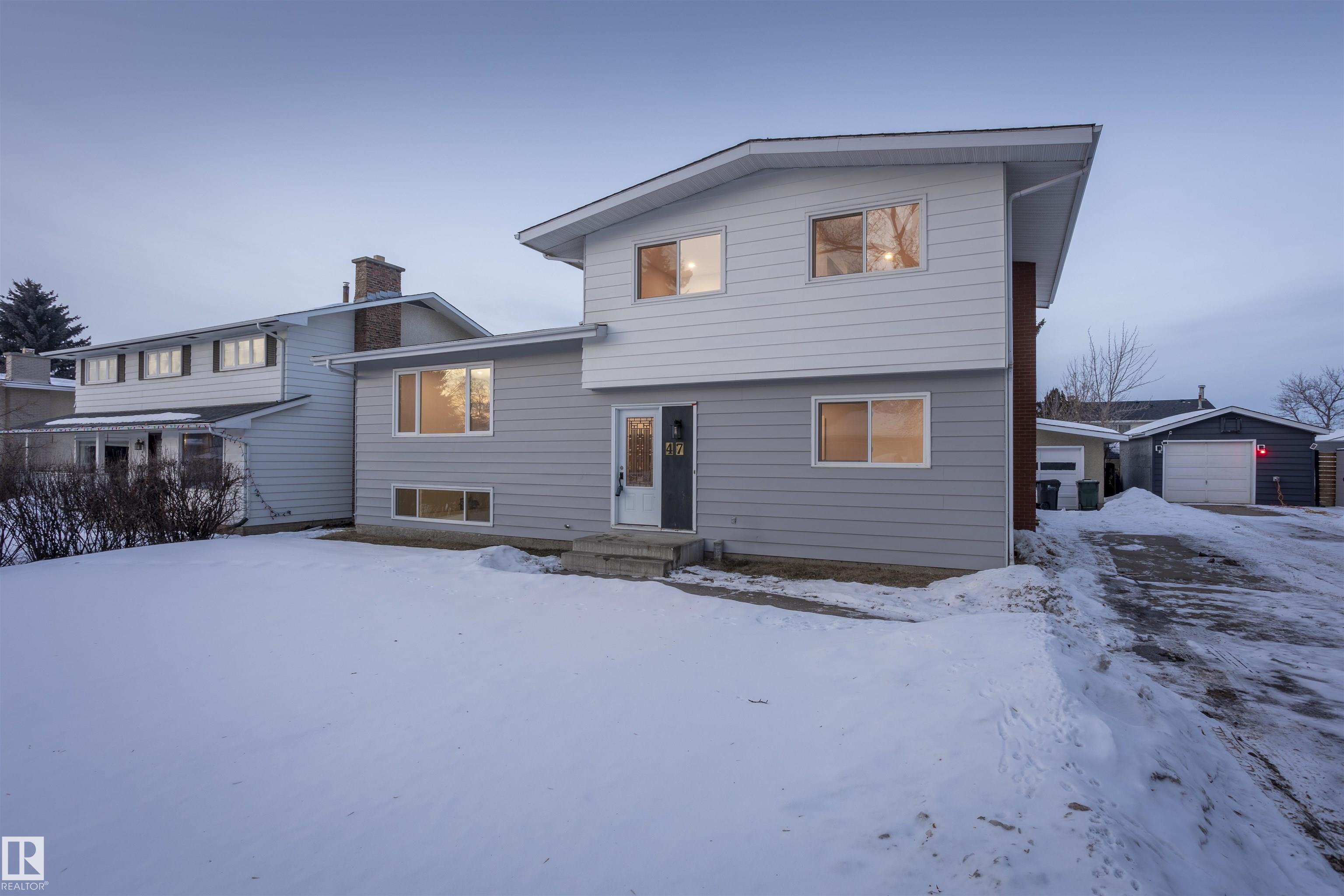 47 MANOR Drive, E4471301, Alberta,