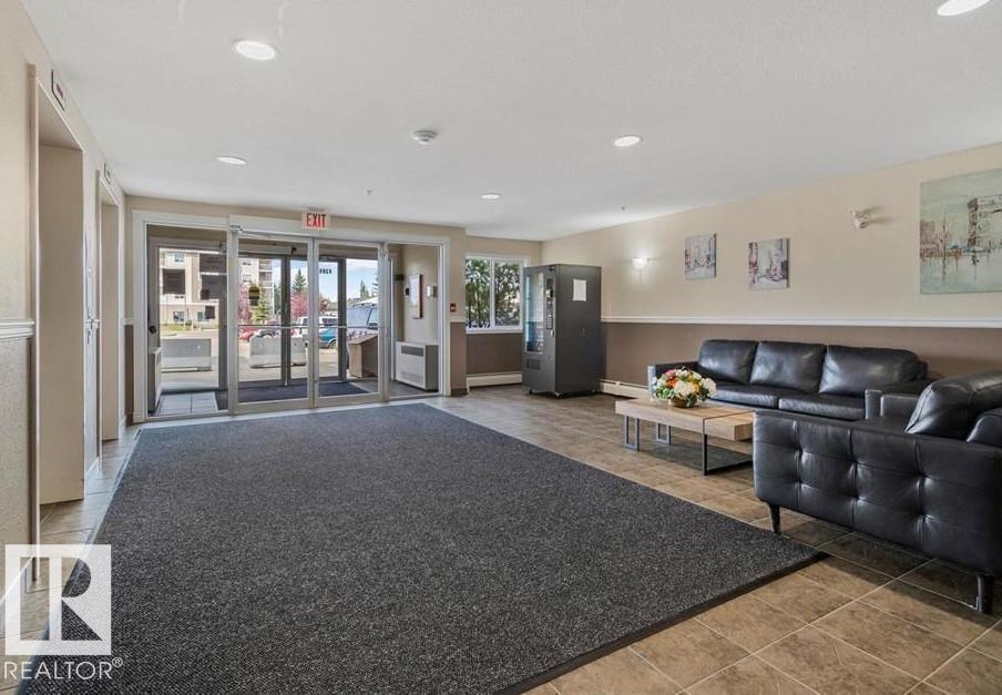 Second View of 411 4309 33 Street, South Business Park, Stony Plain, Alberta, T7Z 0C4