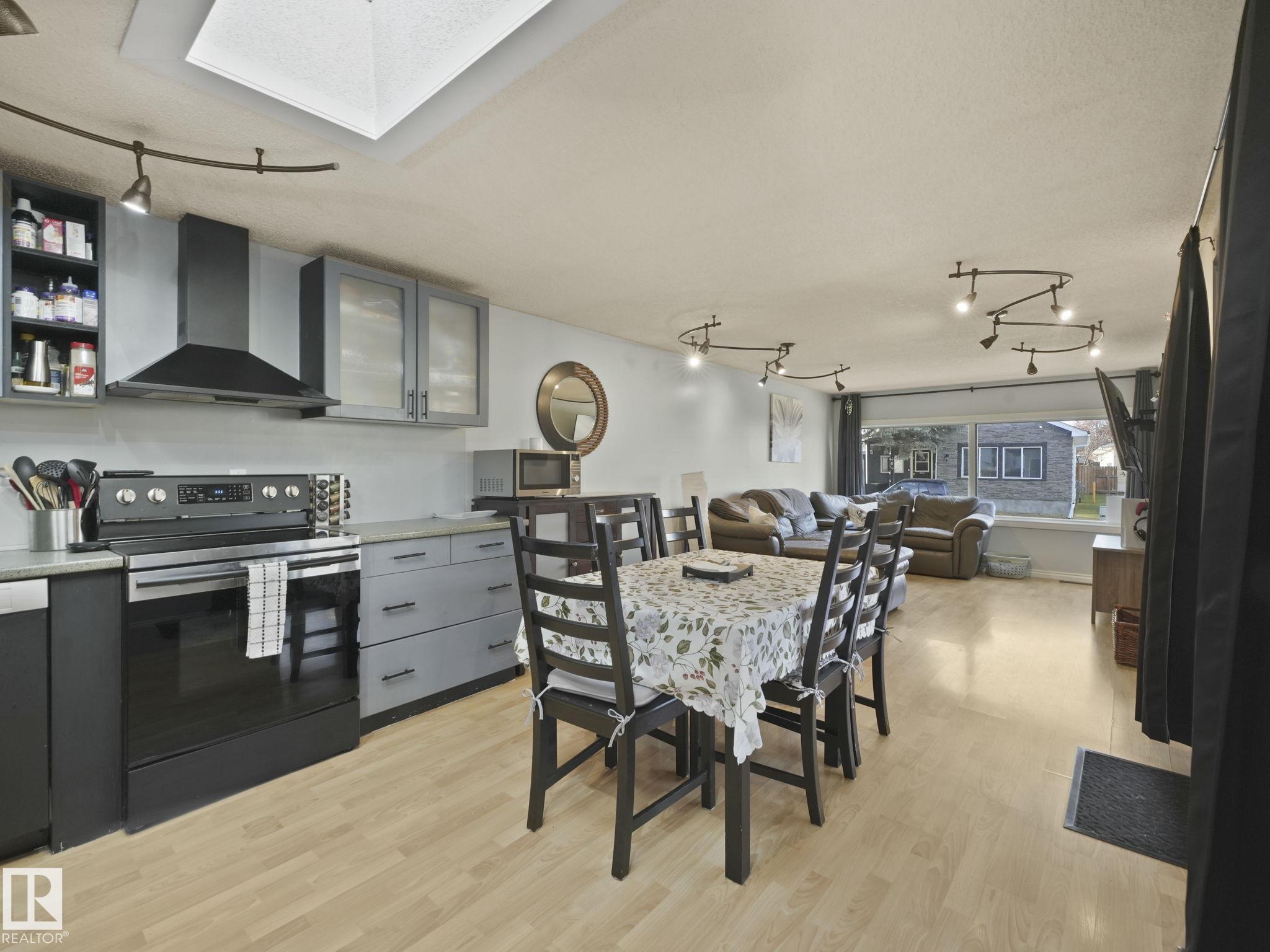 429 Westview Close, E4471471, Alberta,