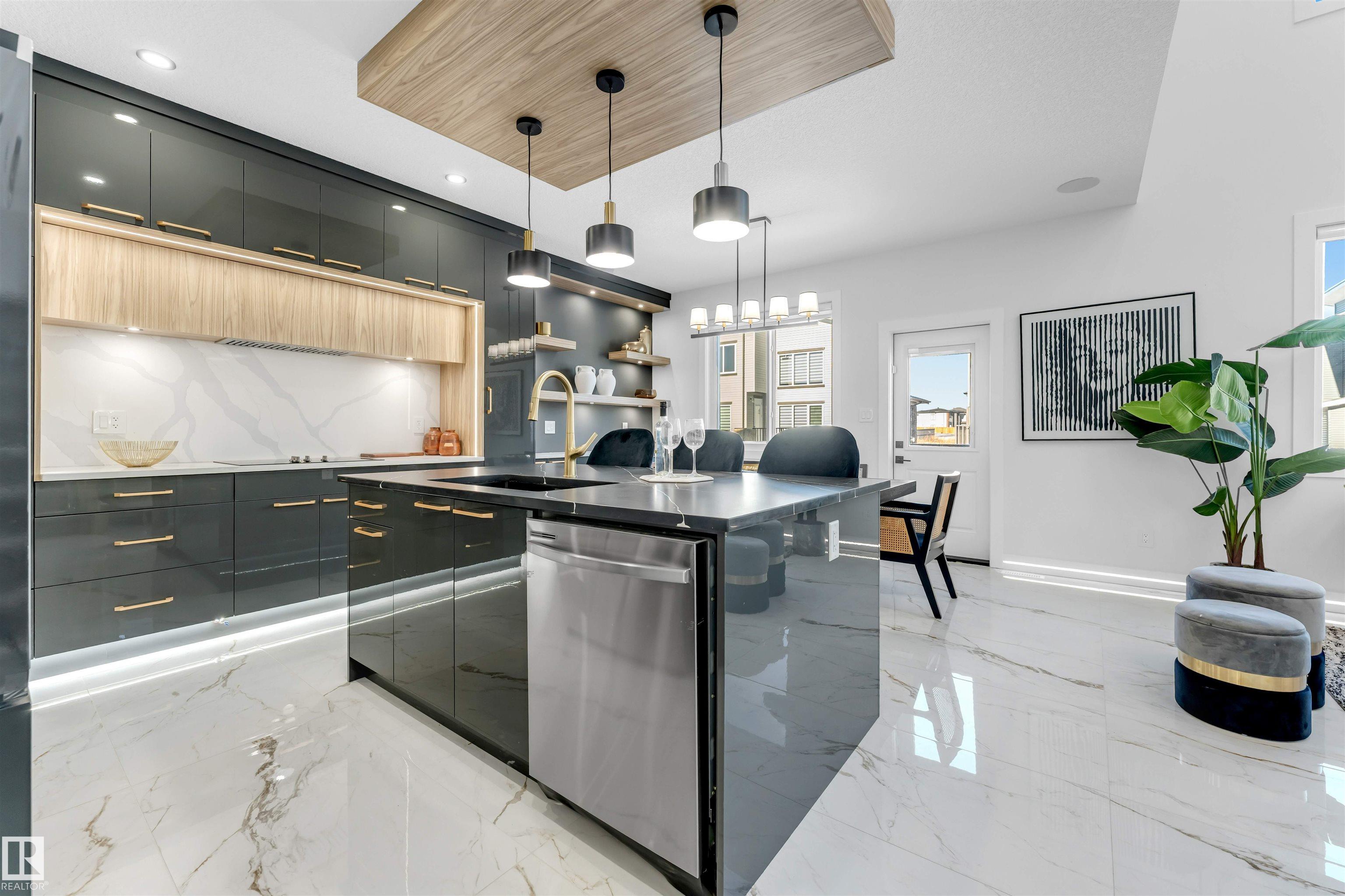 2705 64 Avenue, E4471648, Alberta,