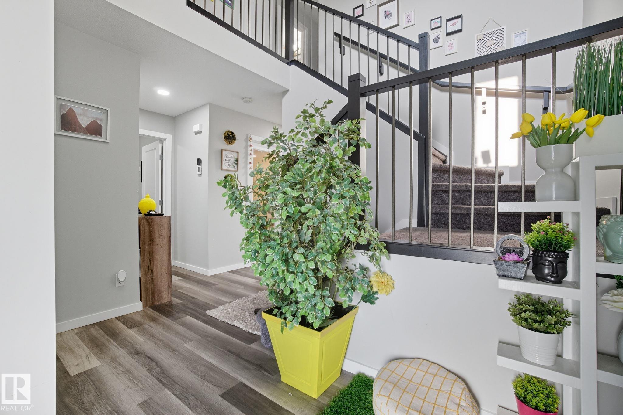 Fifth View of 2039 WONNACOTT Way, Walker, Edmonton, Alberta, T6X 2J4