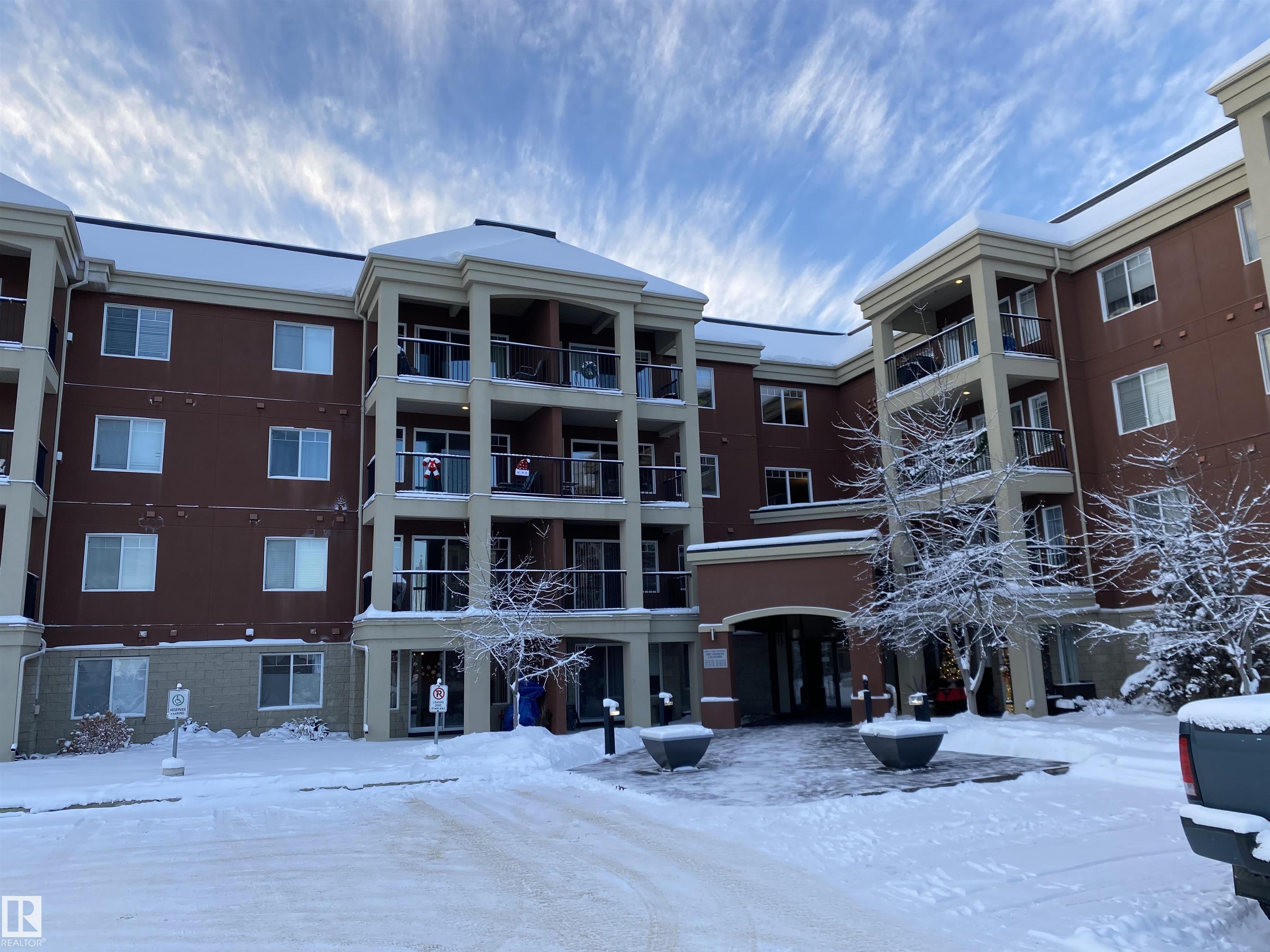 240 300 PALISADES Way, E4471669, Alberta,