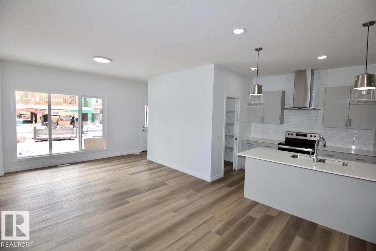 Fifth View of 3104 CHALLAND Lane, Chappelle Area, Edmonton, Alberta, T6W 2W2