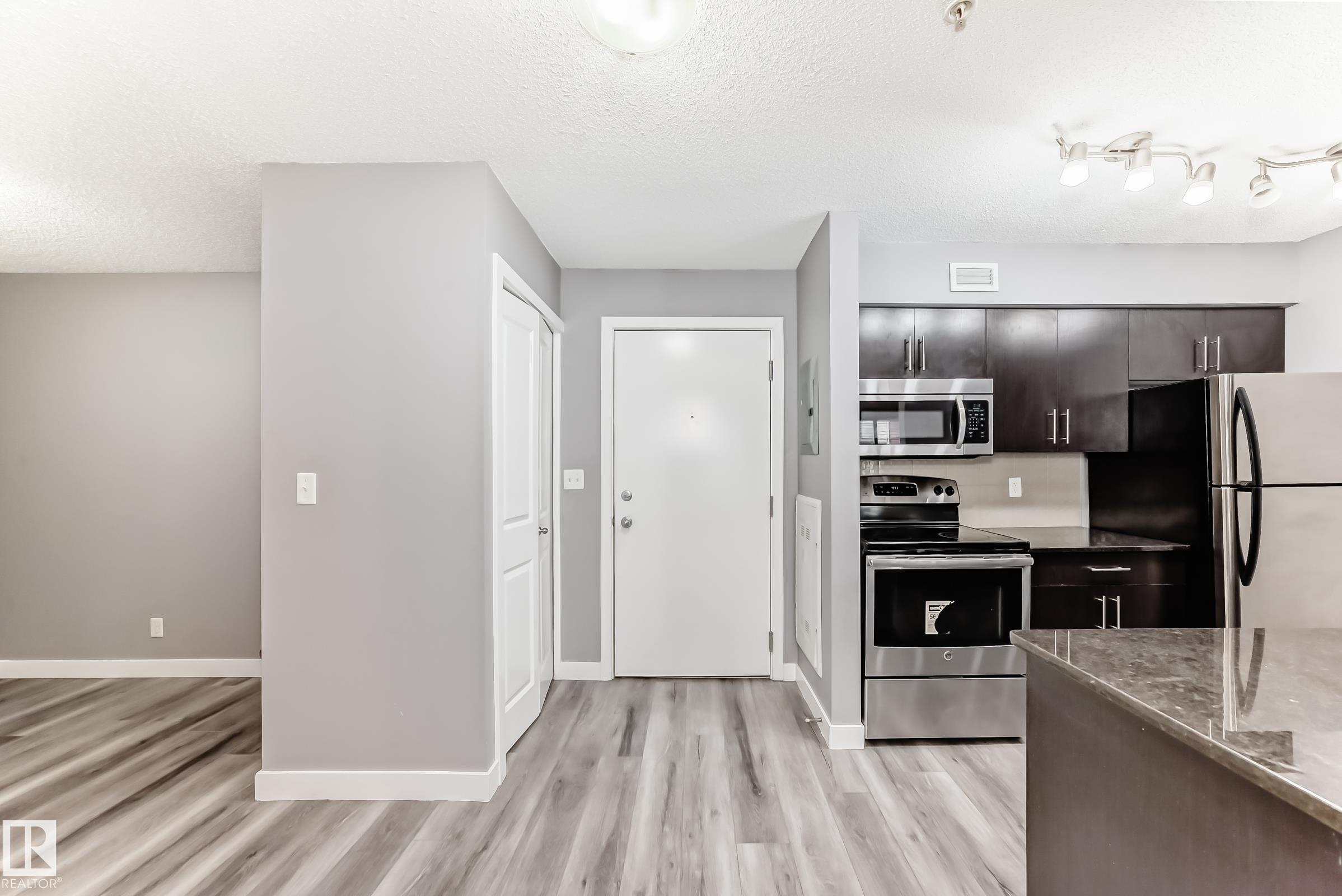 Fifth View of 117 5816 MULLEN Place, MacTaggart, Edmonton, Alberta, T6R 0W3