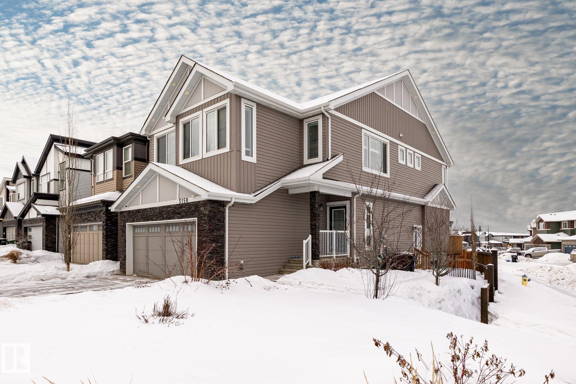 5150 LARK CRESCENT NW, E4471924, Alberta,