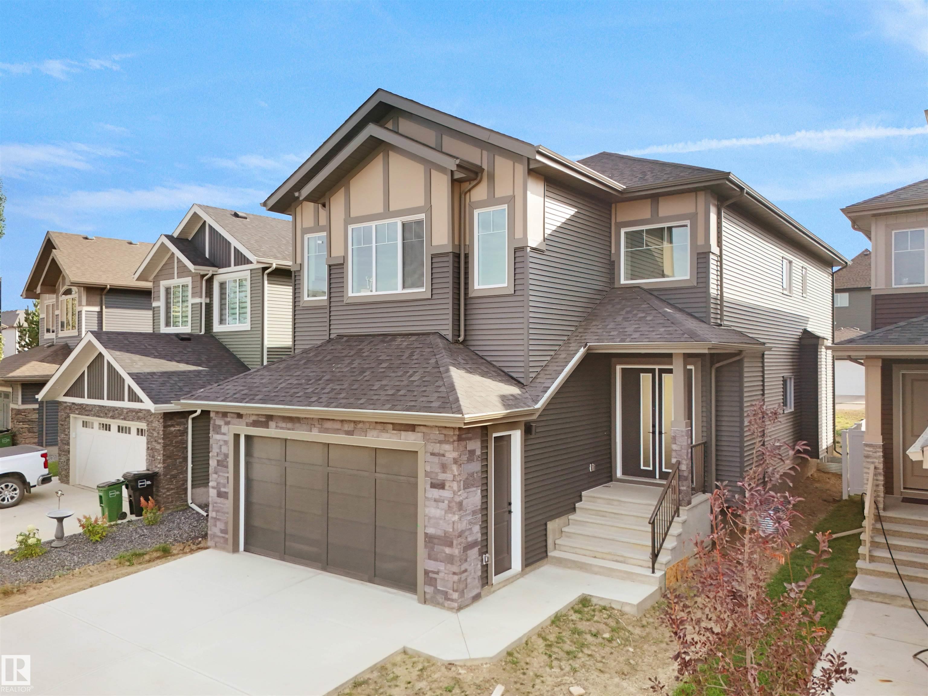 1107 GYRFALCON Crescent, E4472237, Alberta,