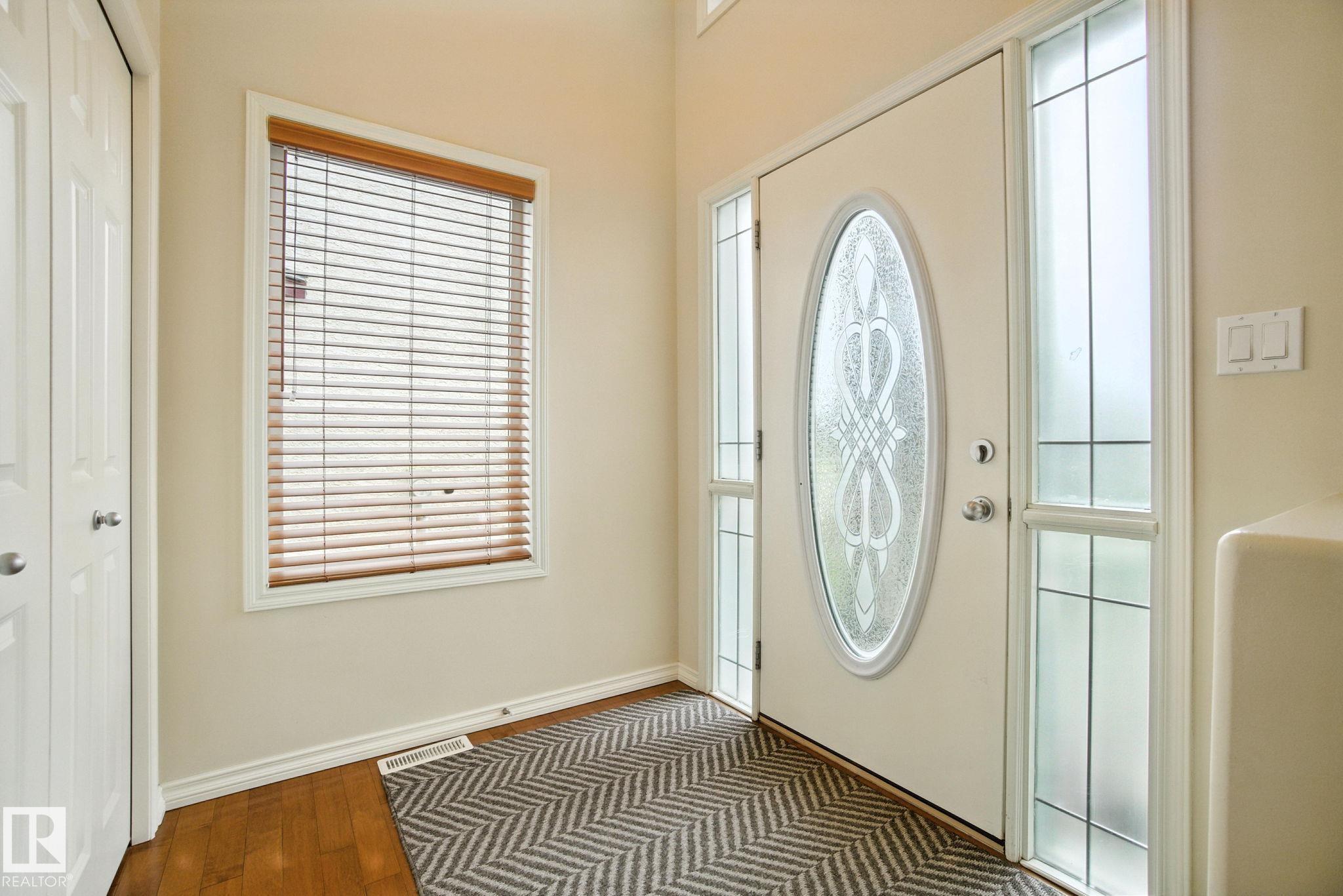 Fifth View of 2084 HADDOW Drive, Haddow, Edmonton, Alberta, T6R 3B8