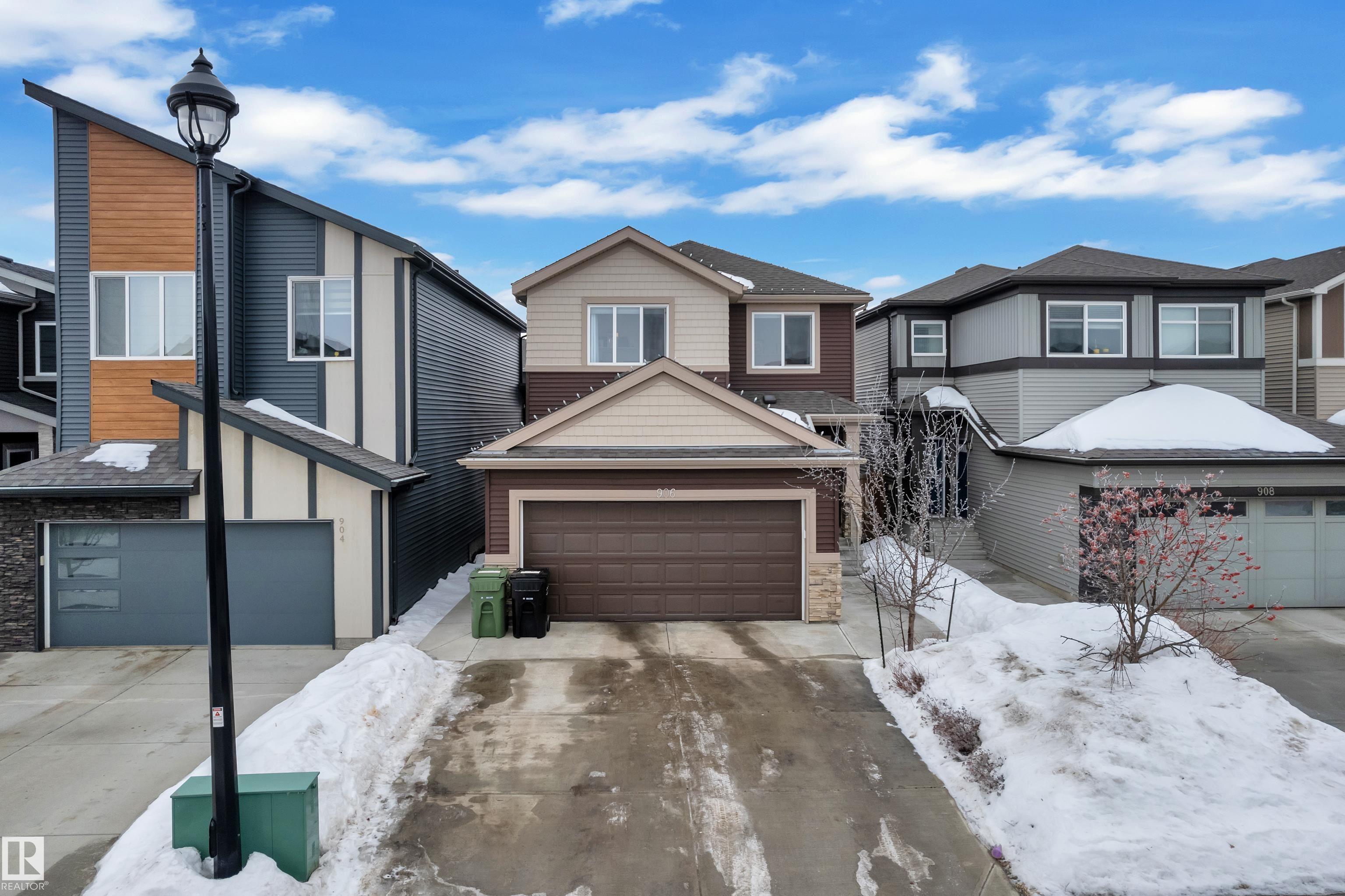 906 BERG Place, E4472317, Alberta,