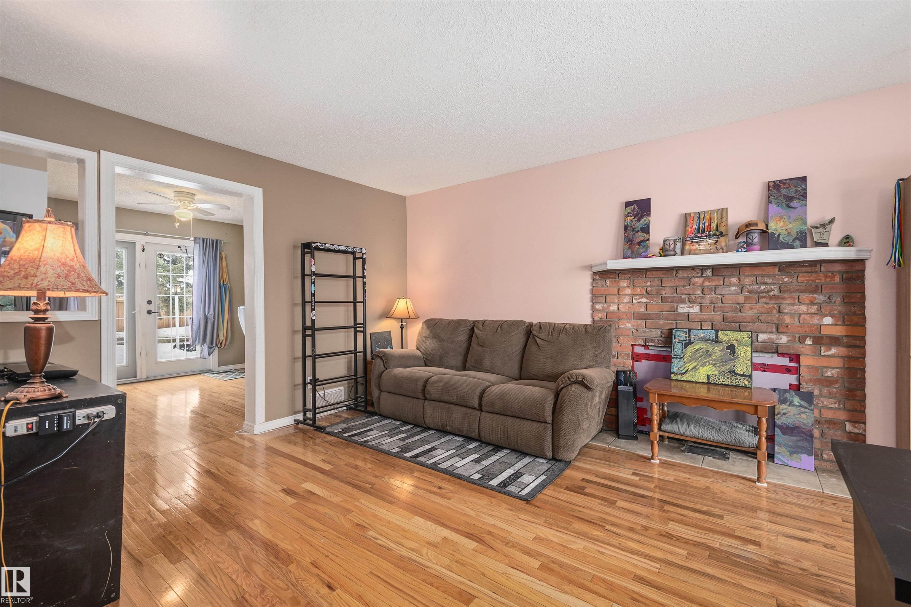 Third View of 50 WESTGLEN Crescent, West Grove, Spruce Grove, Alberta, T7X 1V9