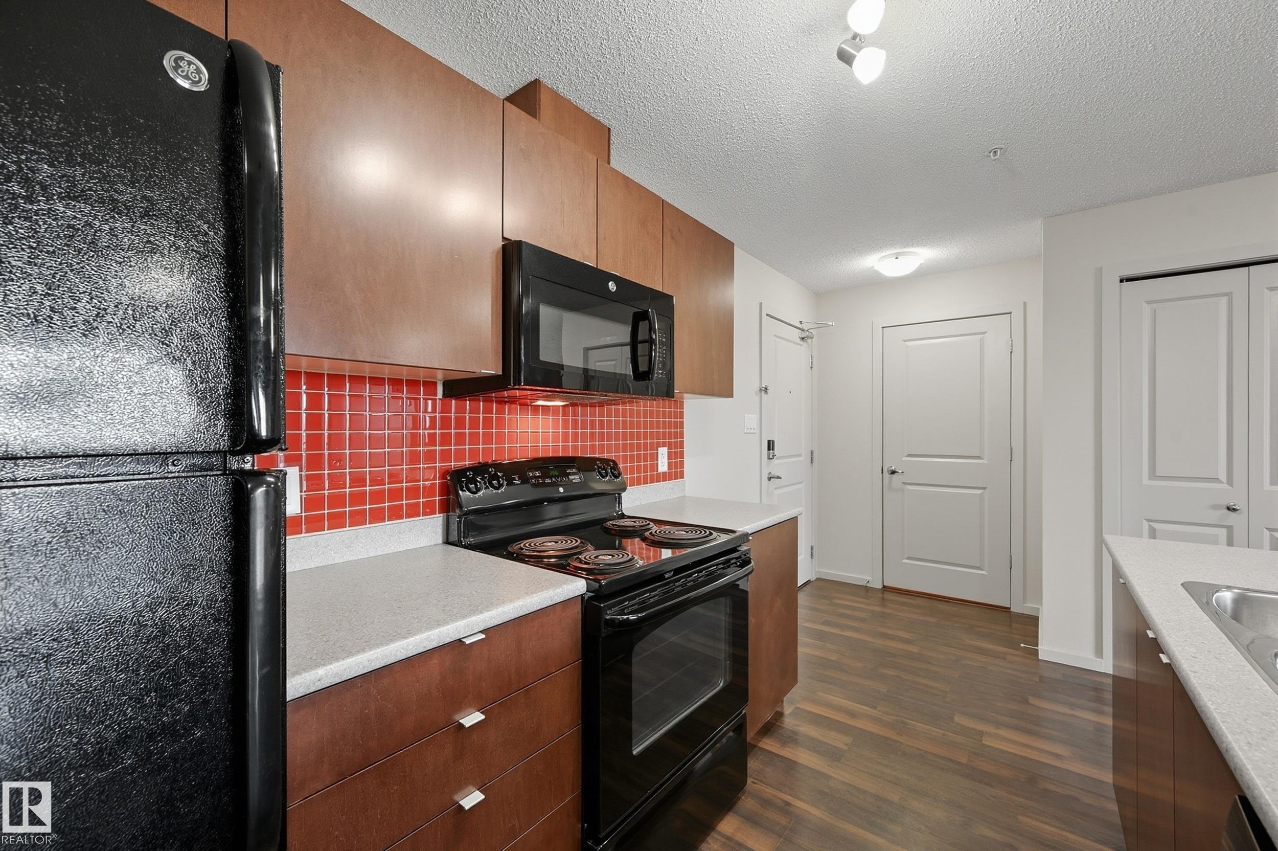 Fourth View of 309 508 ALBANY Way, Albany, Edmonton, Alberta, T6V 0L1