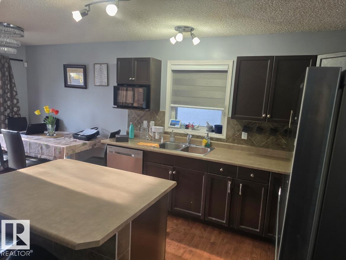 4 4350 23 Street, E4472667, Alberta,