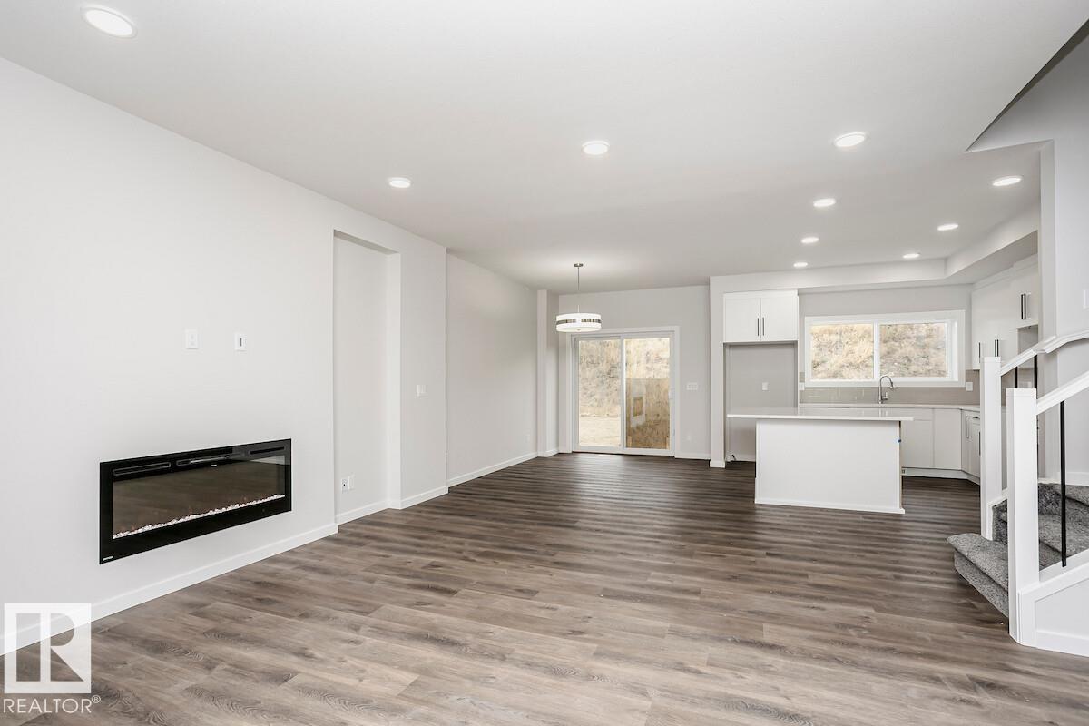 Third View of 6263 29 Avenue, Mattson, Edmonton, Alberta, T6X 3J3