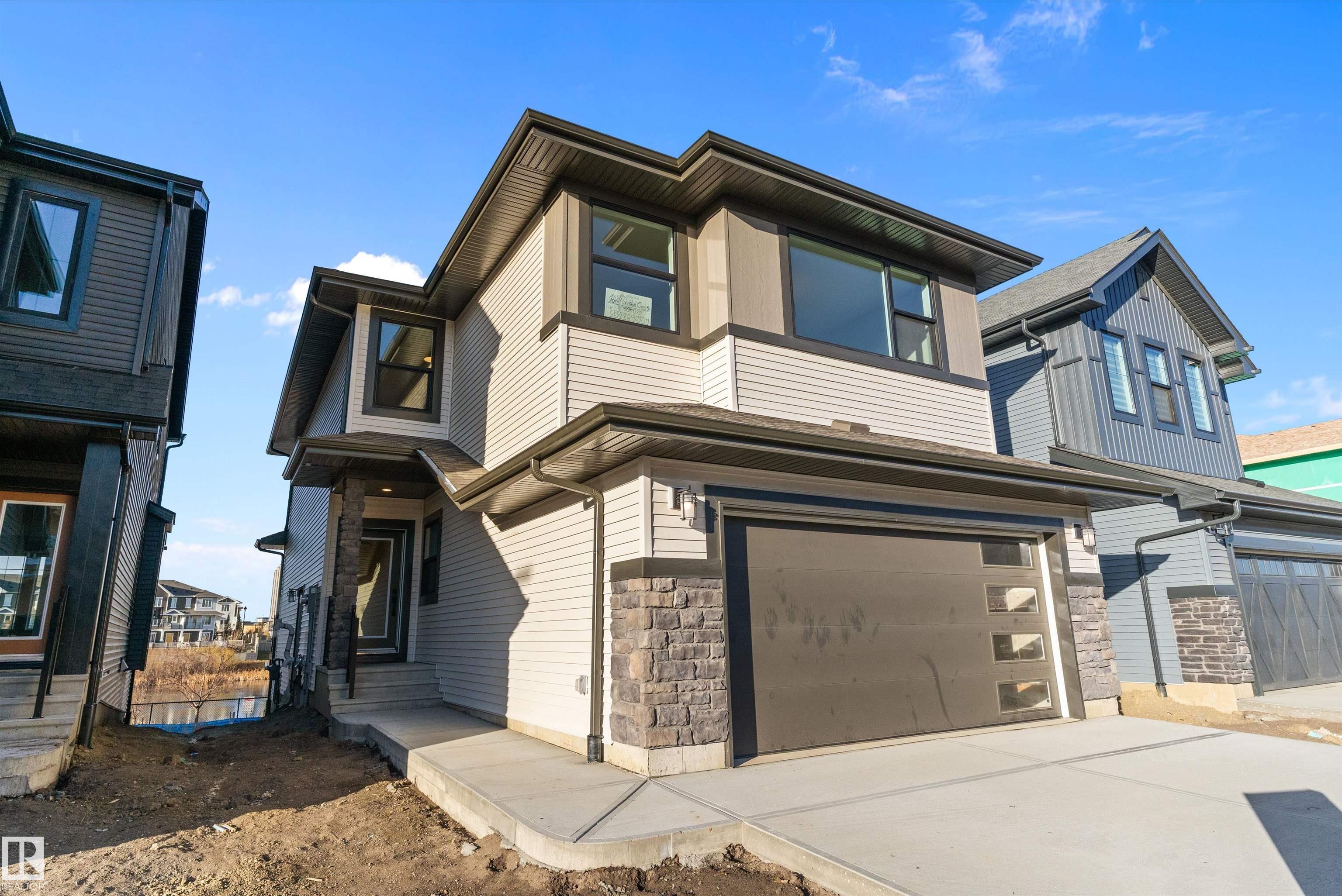 1084 Cristall Crescent, E4472978, Alberta,