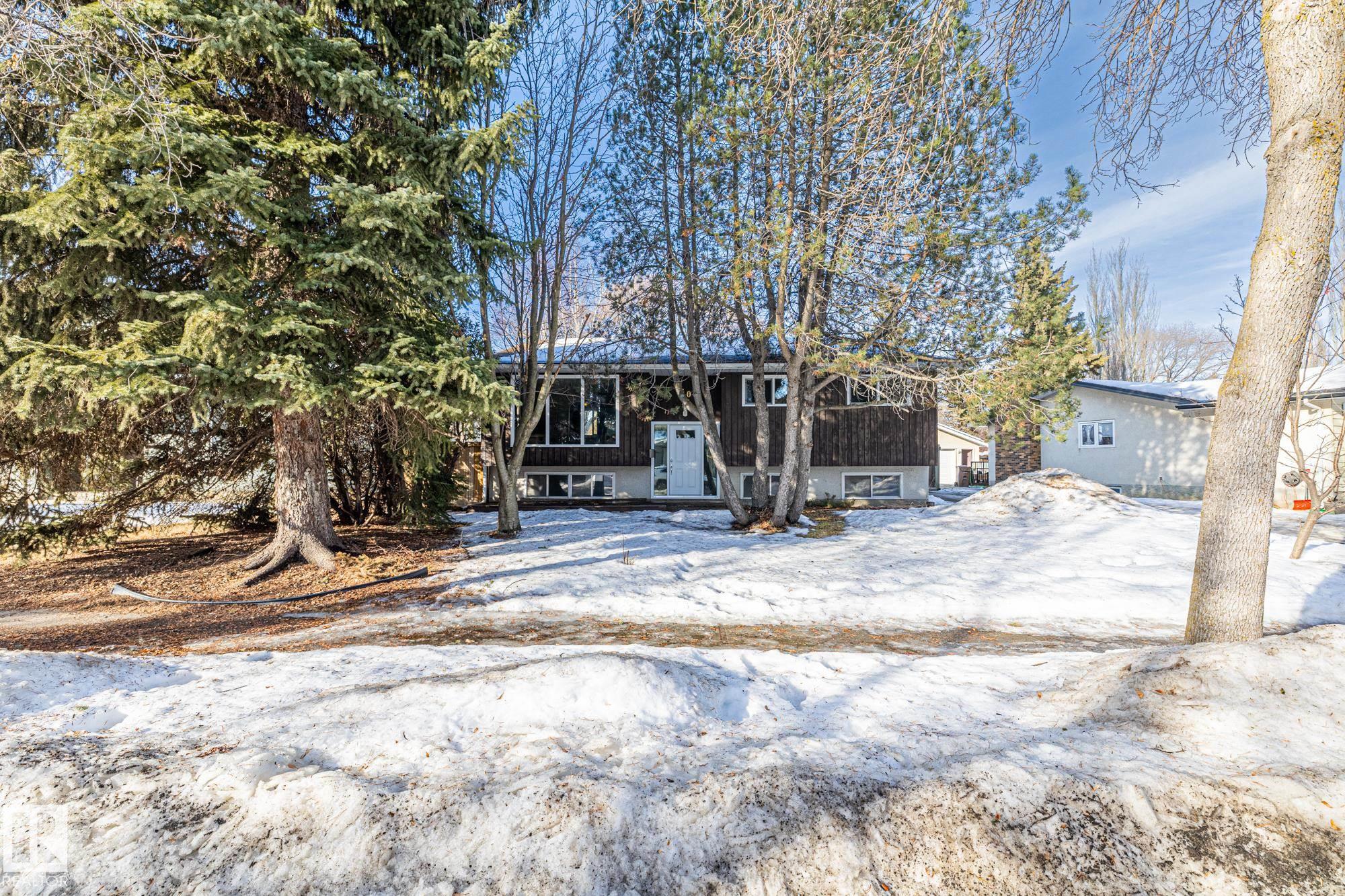 60 FAIR OAKS Drive, E4472986, Alberta,