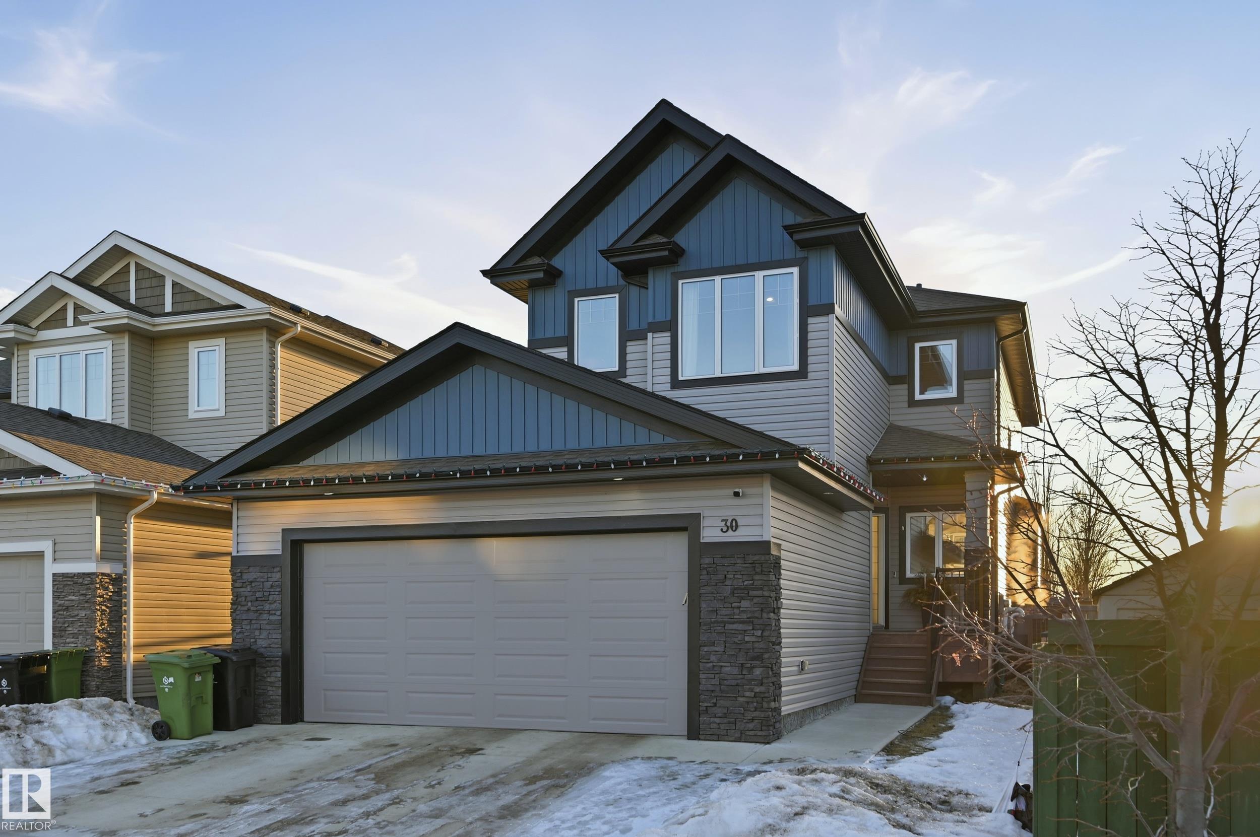 30 WILLOW Link, E4473027, Alberta,