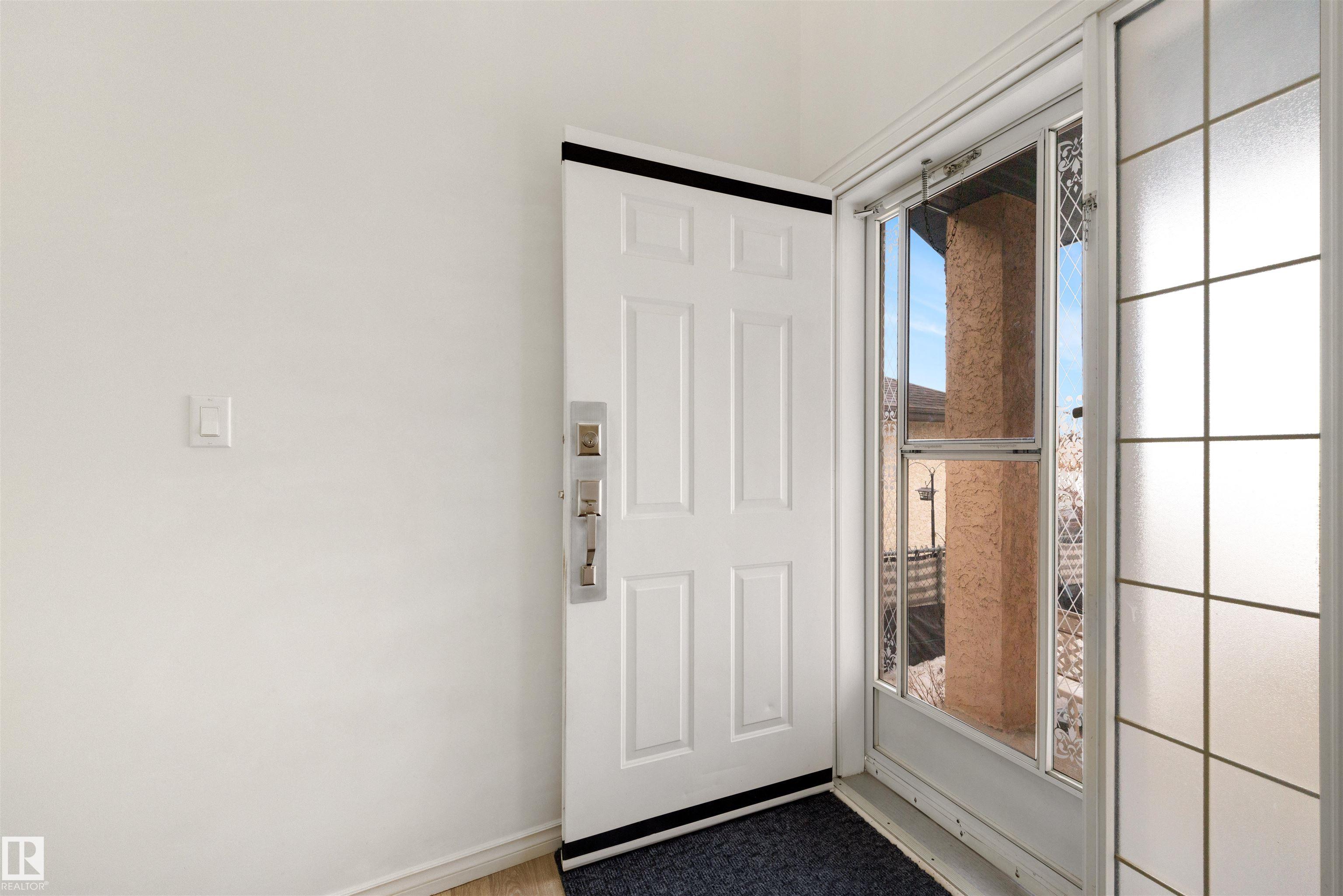 Second View of 12711 128 Street, Athlone, Edmonton, Alberta, T5L 1E2