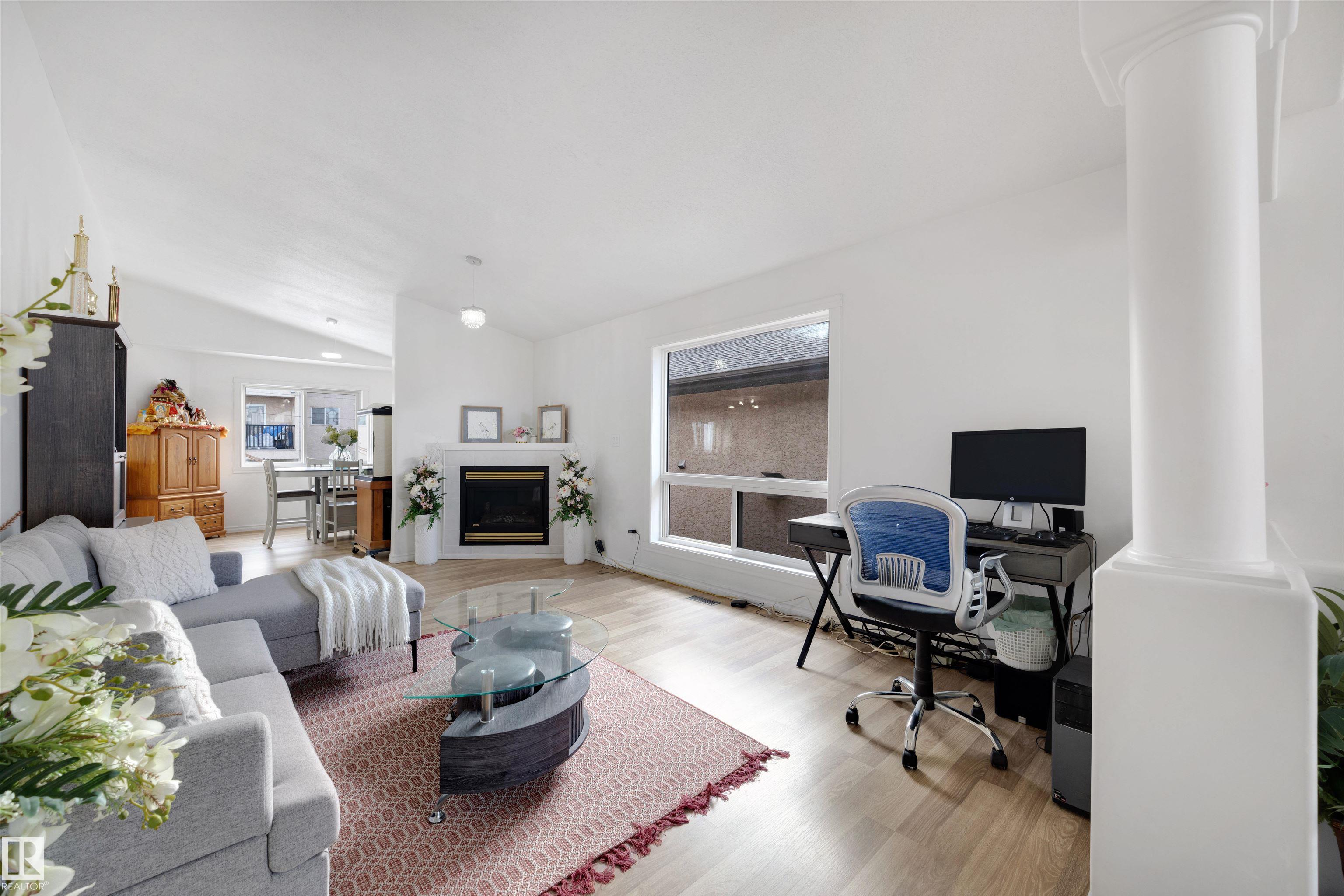 Fifth View of 12711 128 Street, Athlone, Edmonton, Alberta, T5L 1E2