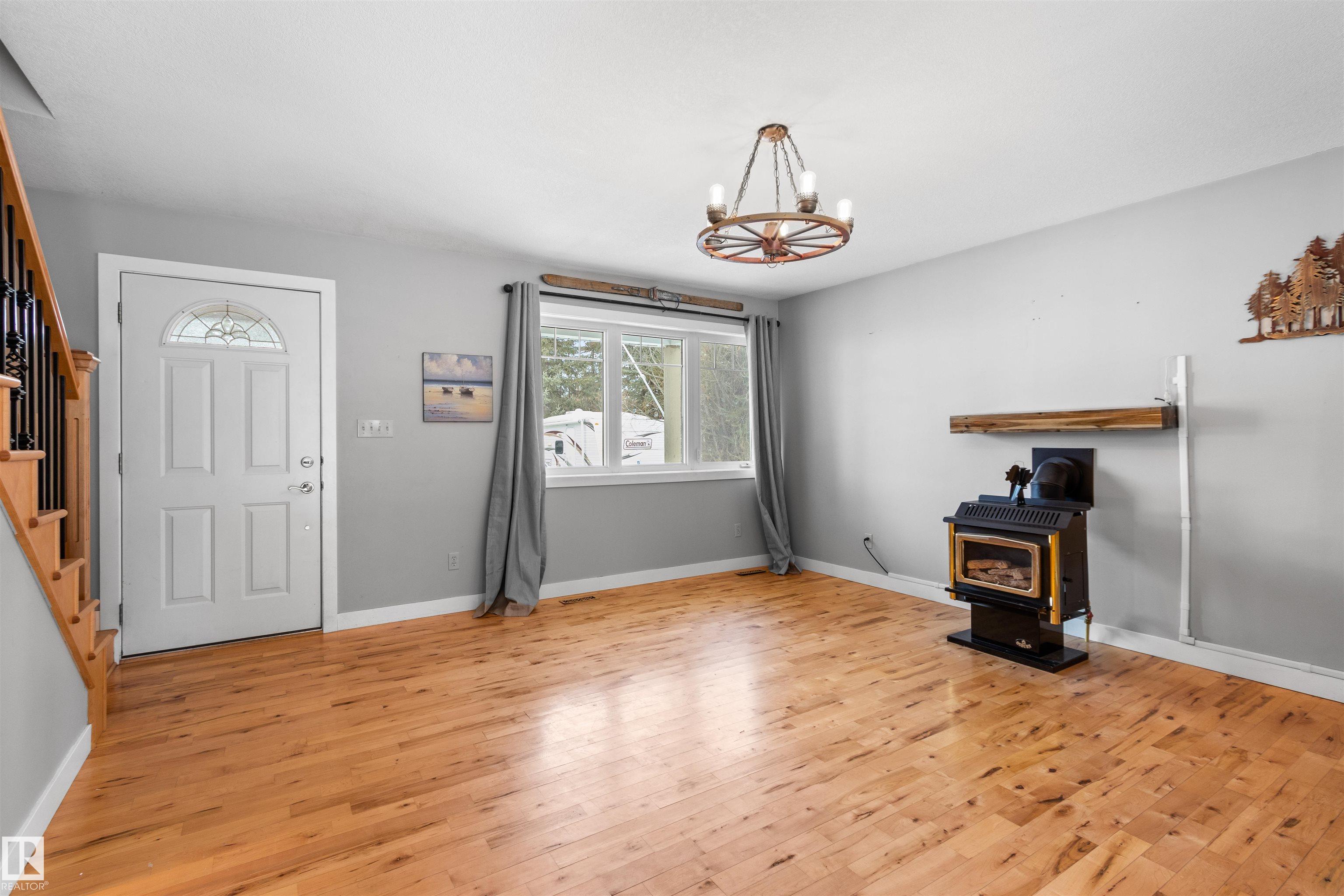 Fifth View of 405 55061 TWP ROAD 462, Evergreen Estates (Wetaskiwin County), Rural Wetaskiwin County, Alberta, T0C 0T0