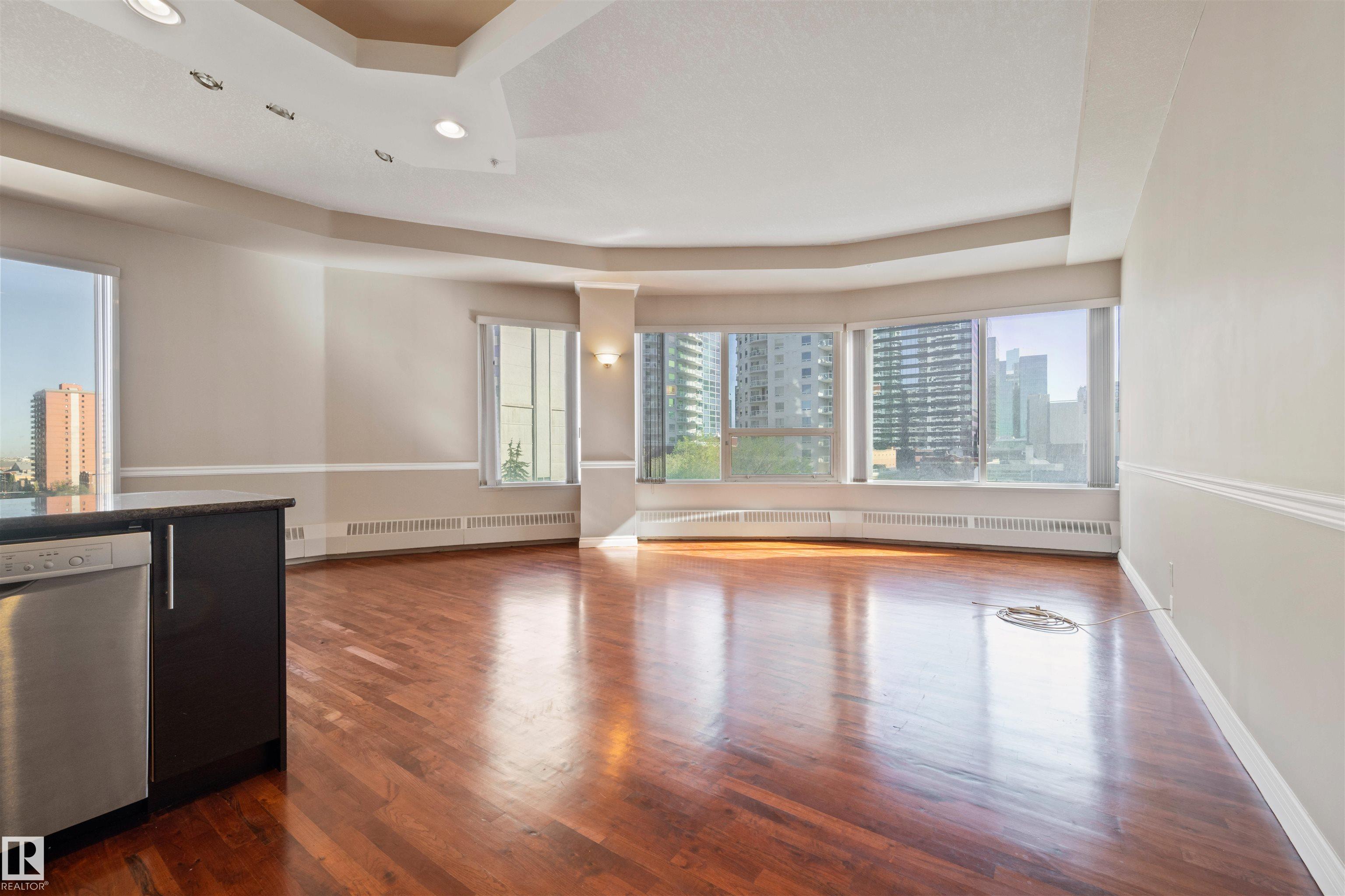 Fifth View of 601 10106 105 Street, Downtown (Edmonton), Edmonton, Alberta, T5J 5E7