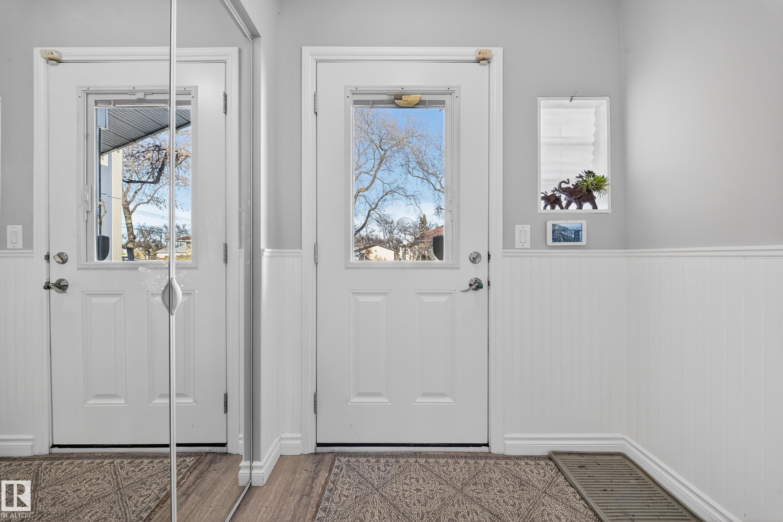 Third View of 9521 109 Avenue, Mccauley, Edmonton, Alberta, T5H 1C6