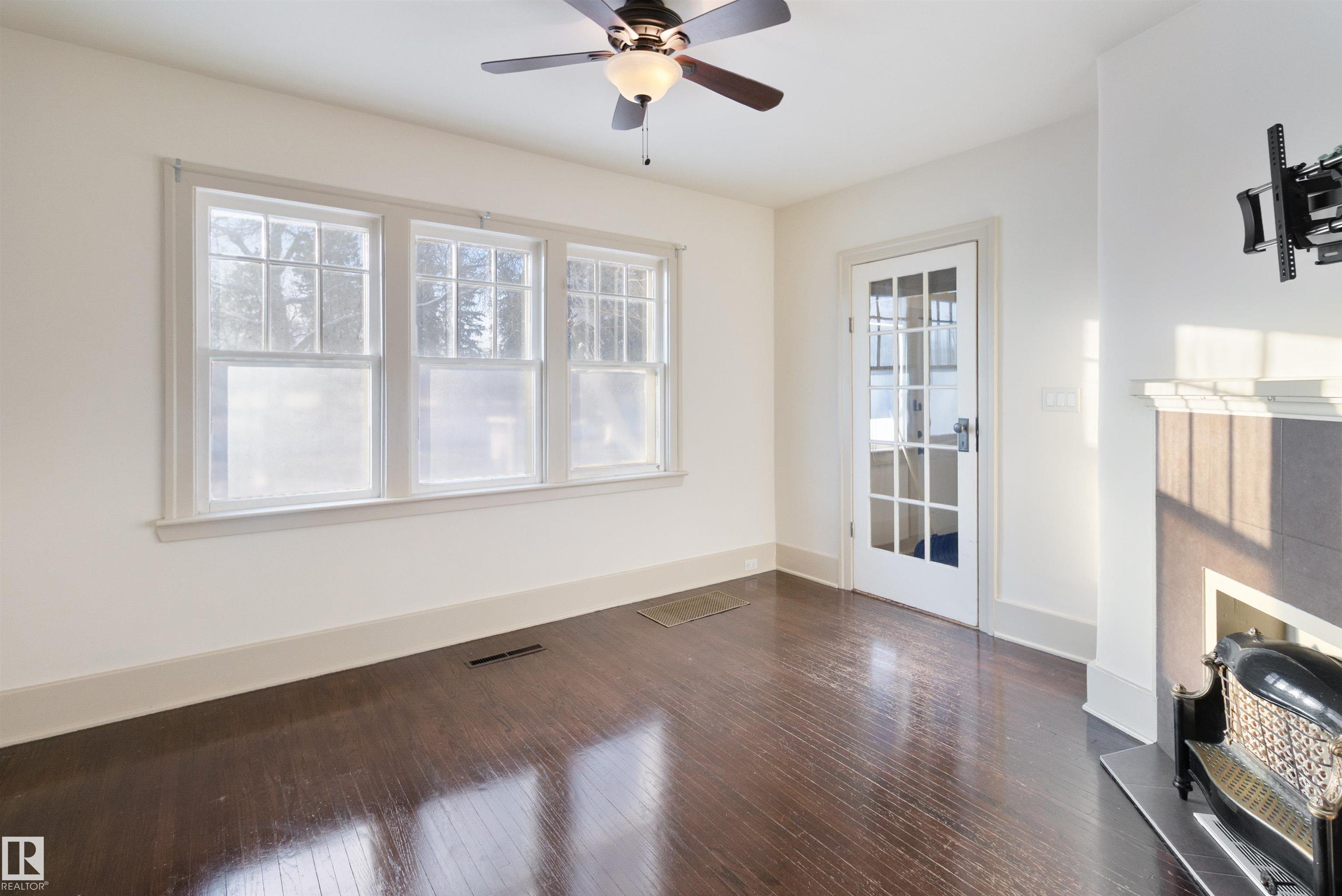 Fourth View of 10428 76 Avenue, Queen Alexandra, Edmonton, Alberta, T6E 1L1