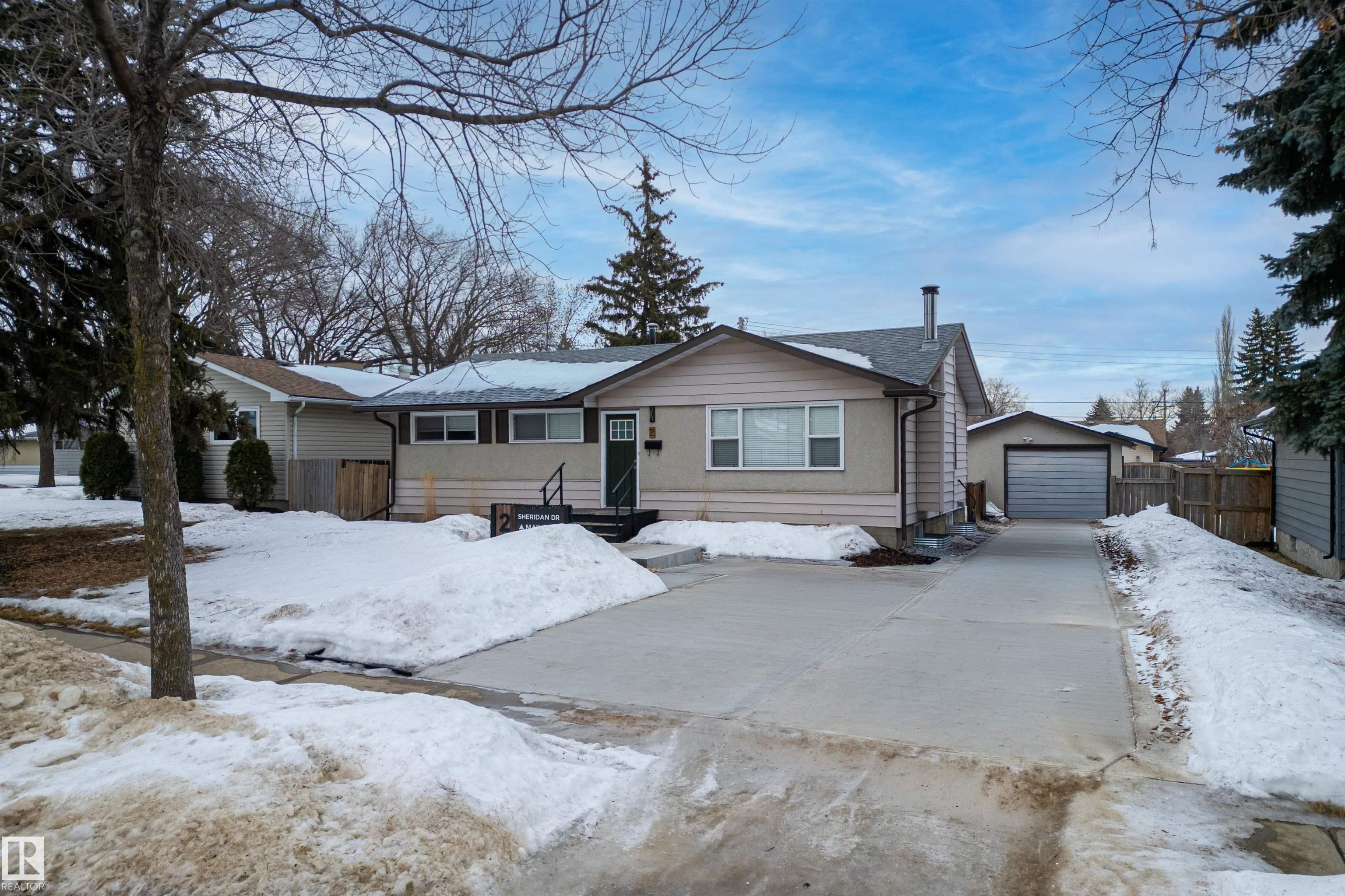 2 SHERIDAN Drive, E4473454, Alberta,