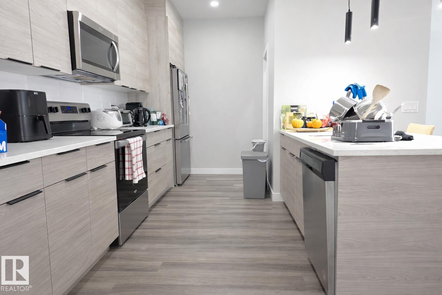 Second View of 7113 / 7115 106 Street, Queen Alexandra, Edmonton, Alberta, T6E 4V5