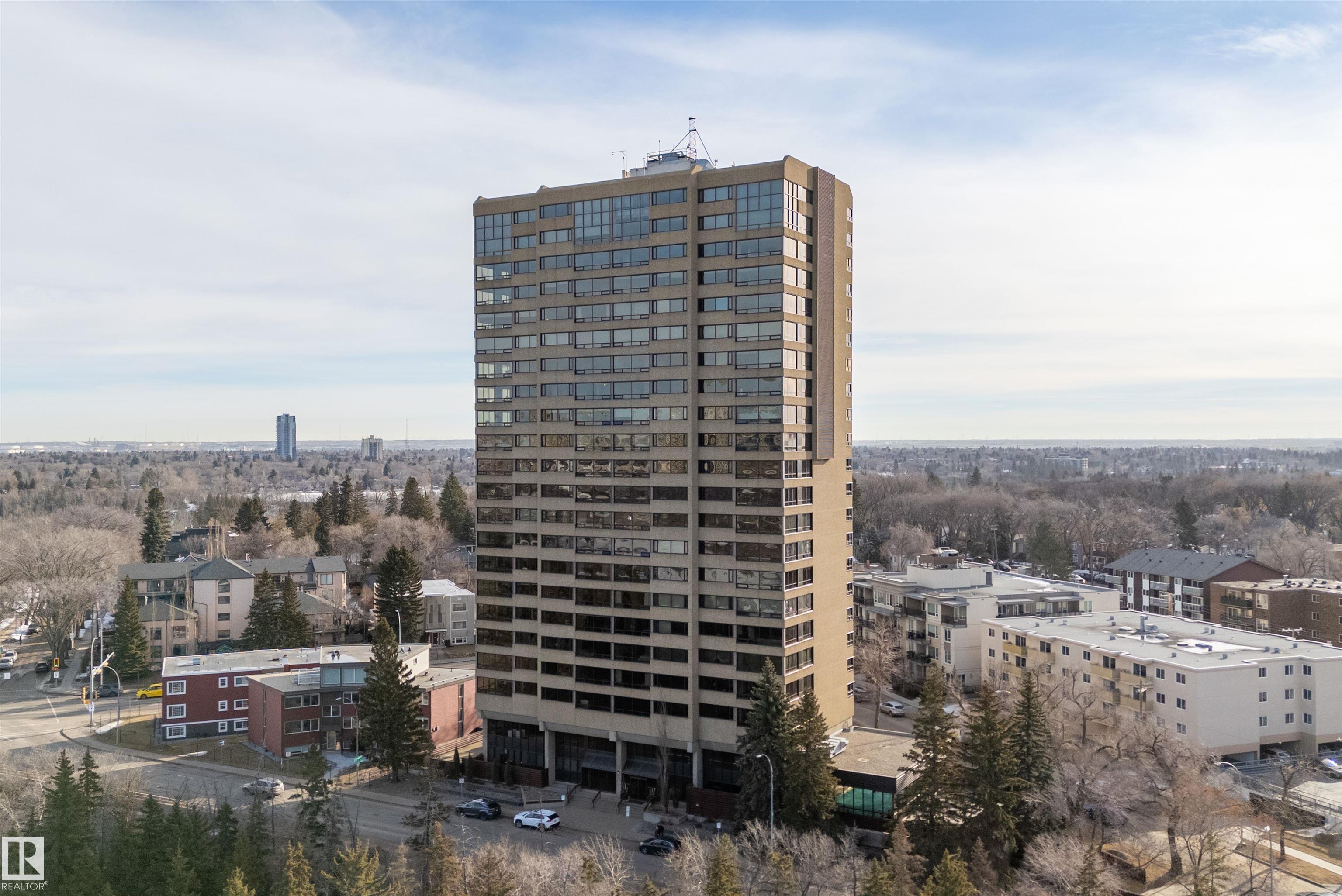 Second View of 203 9929 SASKATCHEWAN Drive, Strathcona, Edmonton, Alberta, T6E 5J9