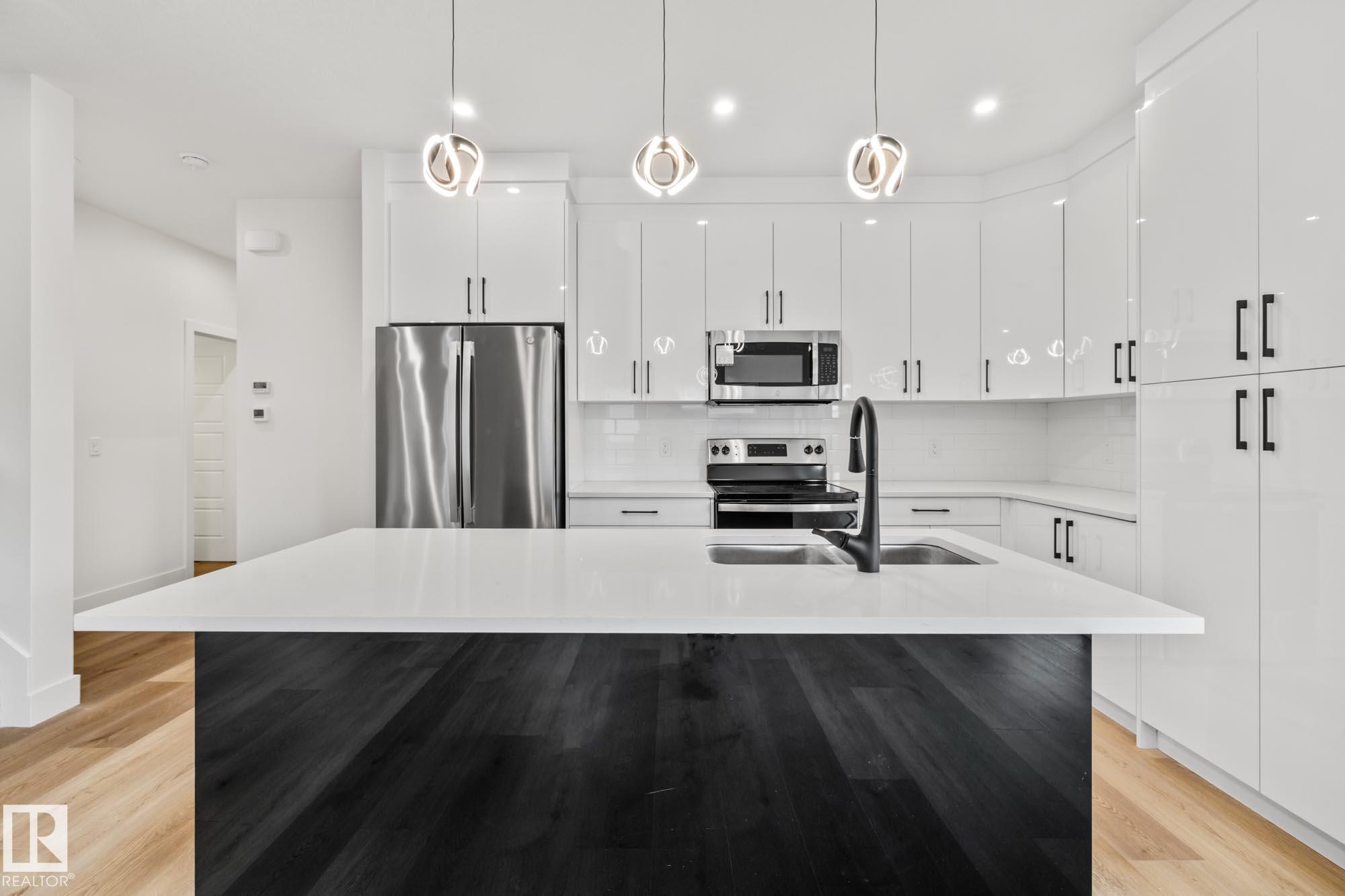 5213 55 Street, E4473516, Alberta,