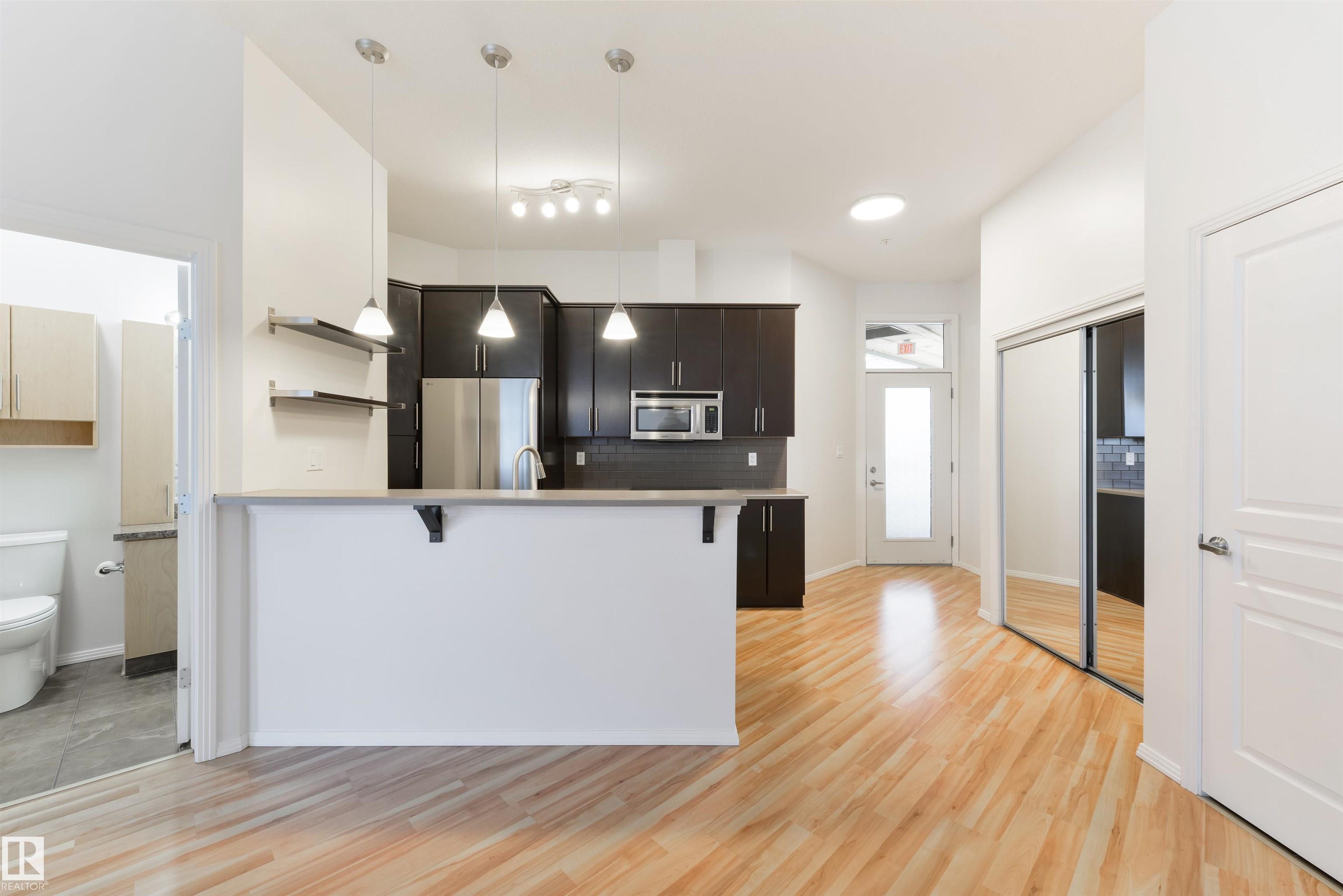 405 10531 117 Street, E4473532, Alberta,