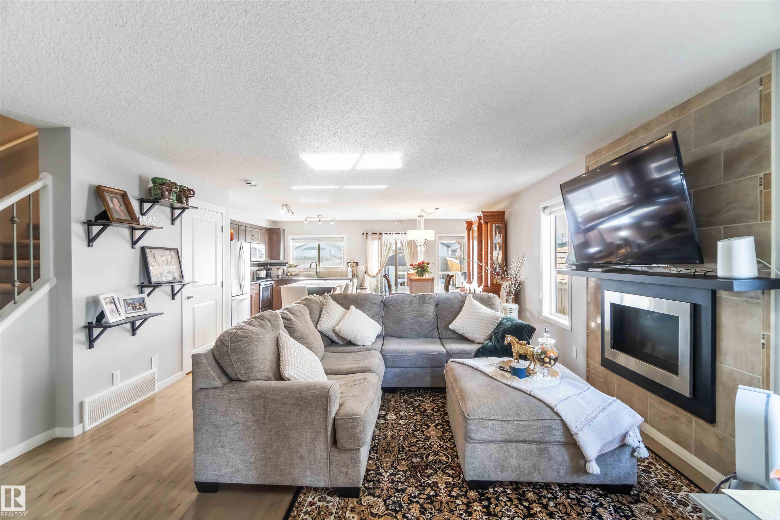 Fifth View of 6319 167A Avenue, McConachie Area, Edmonton, Alberta, T5Y 3P7