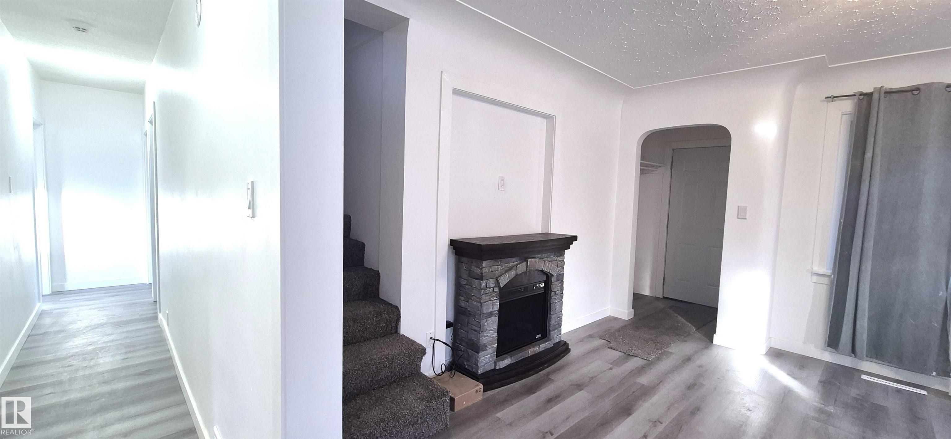 Fourth View of 12916 123A Street, Calder, Edmonton, Alberta, T5L 0K9