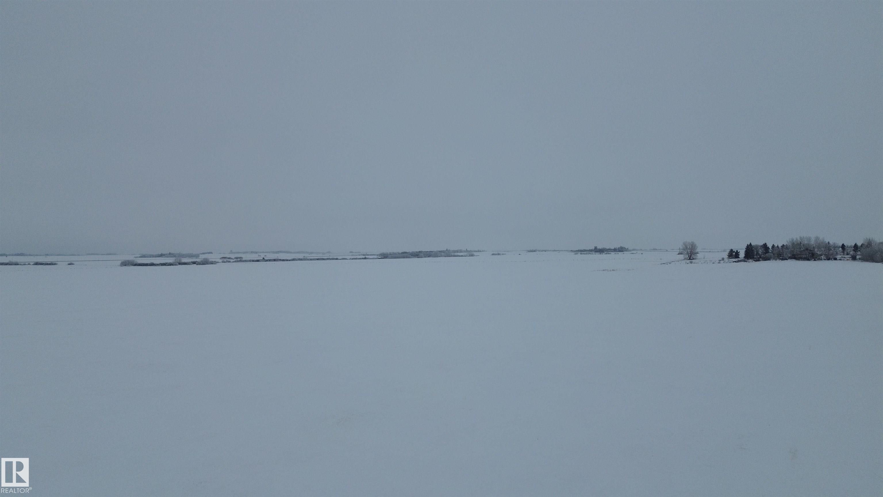 Fifth View of Range Road 264 Township 554, None, Rural Sturgeon County, Alberta, T8O 0Y4