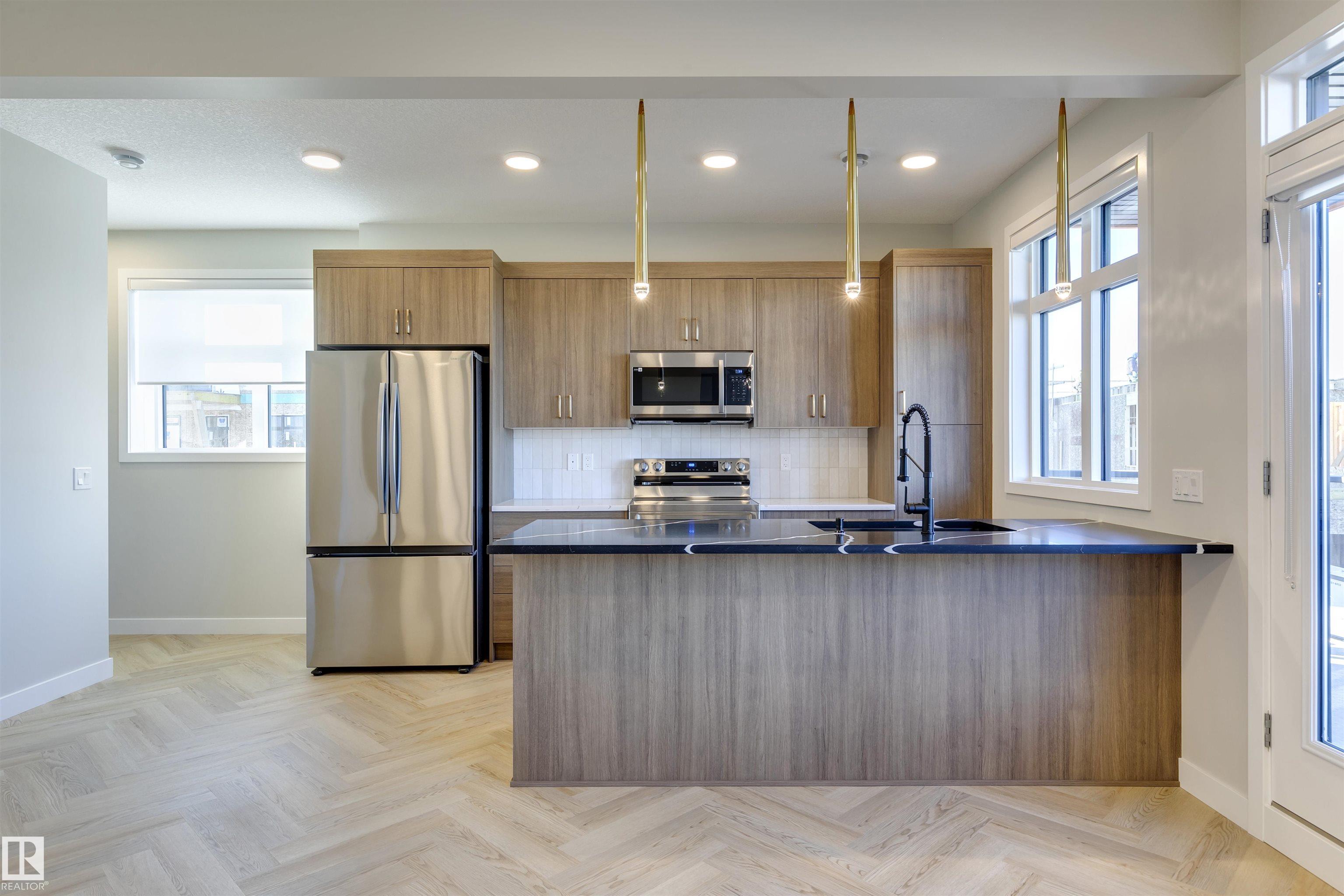 20 16231 19 Avenue, E4473930, Alberta,