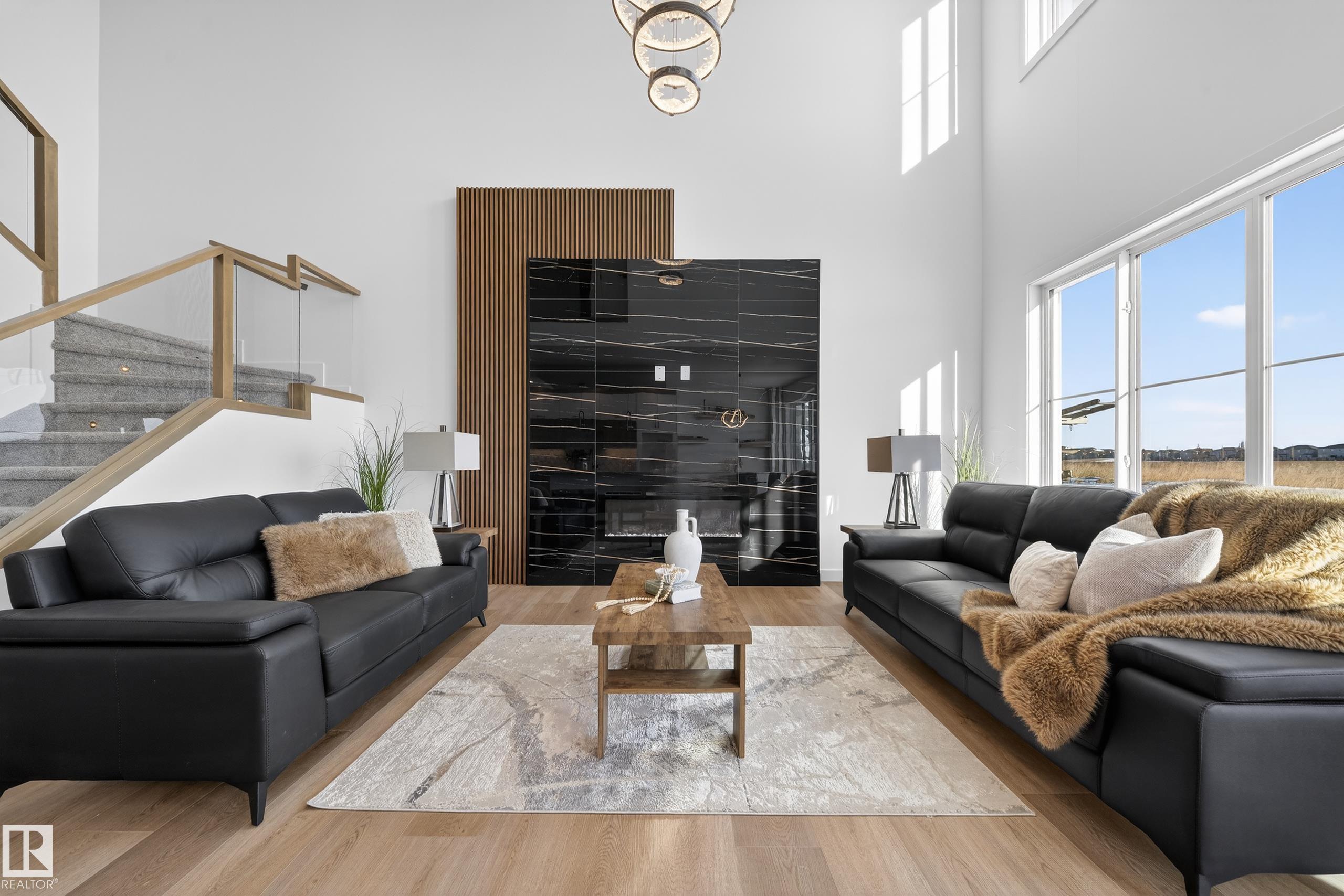 214 Crystal Creek Drive NW, E4474192, Alberta,