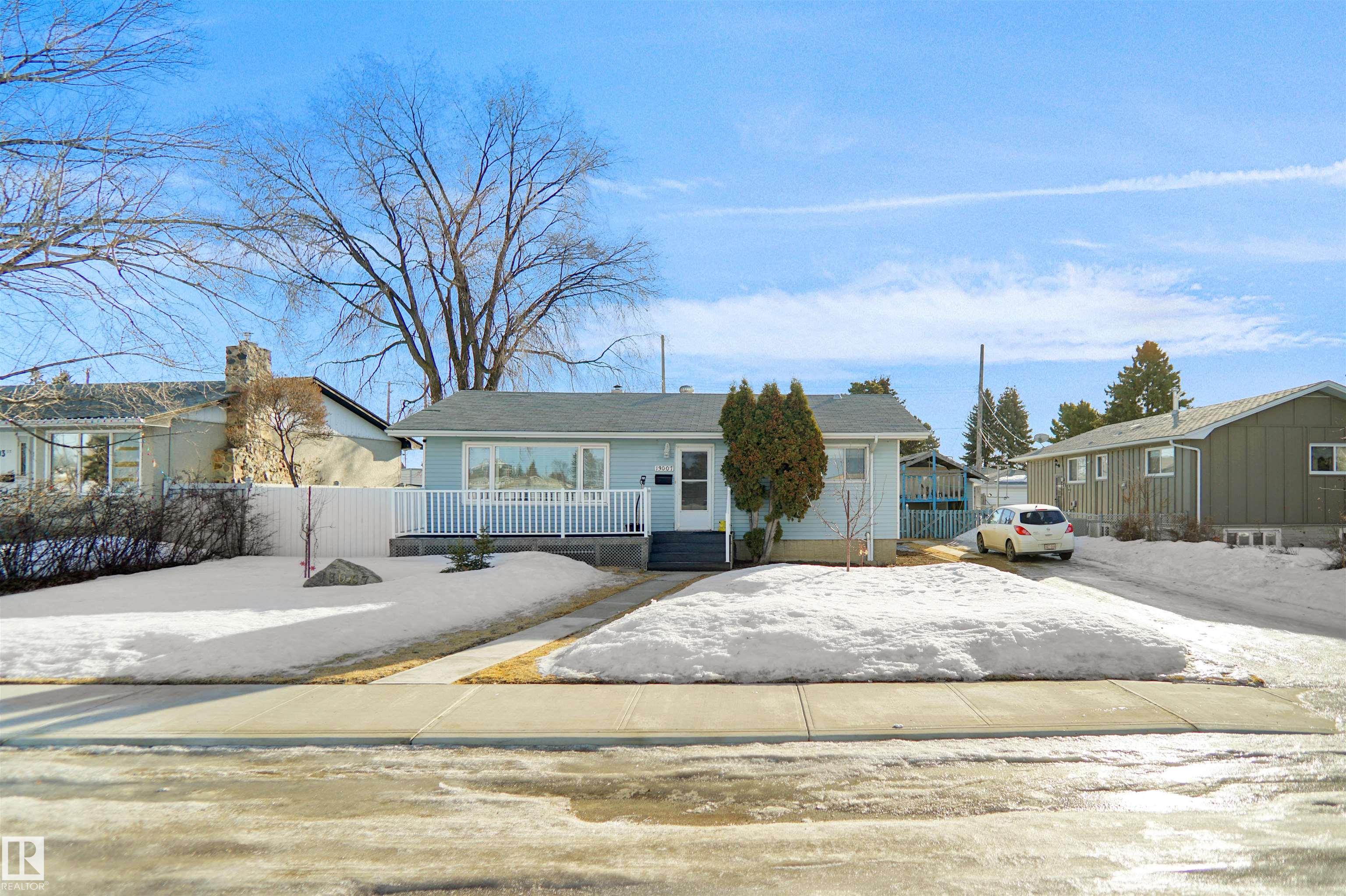 13007 93 Street, E4474284, Alberta,