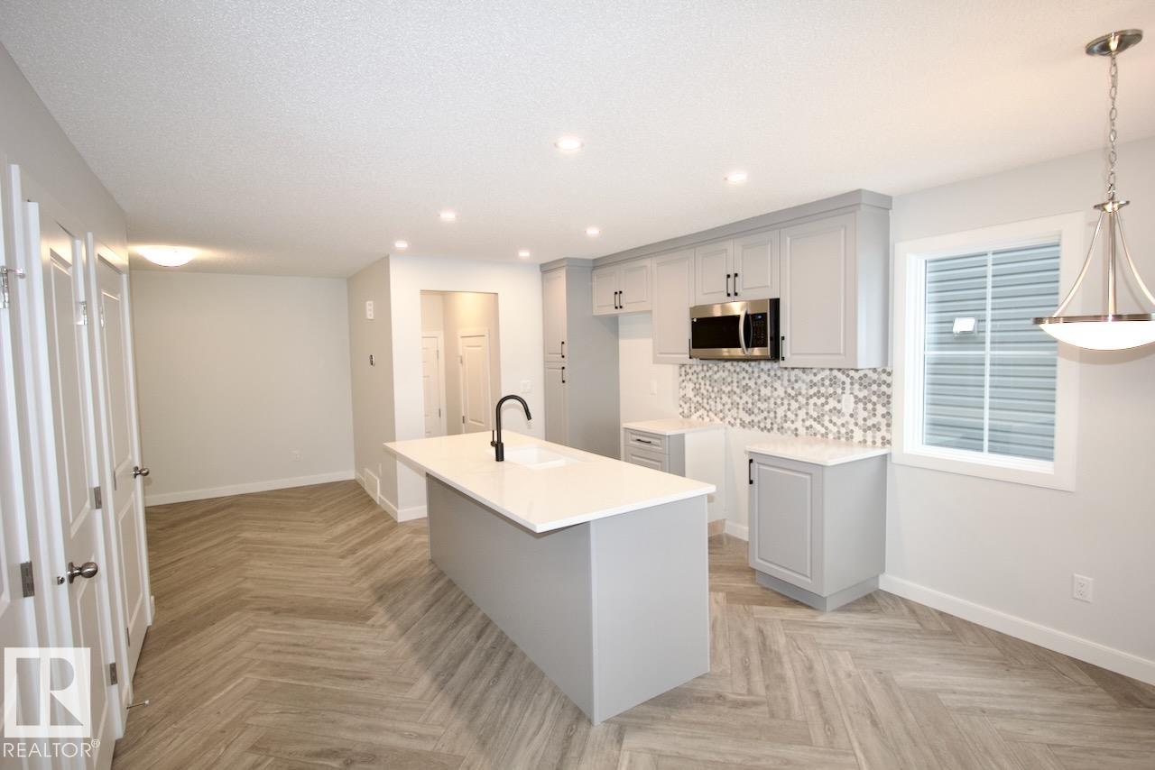 Fourth View of 1041 HELEN LAVENDER Lane, Hearthstone (Strathcona), Sherwood Park, Alberta, T8H 3A4